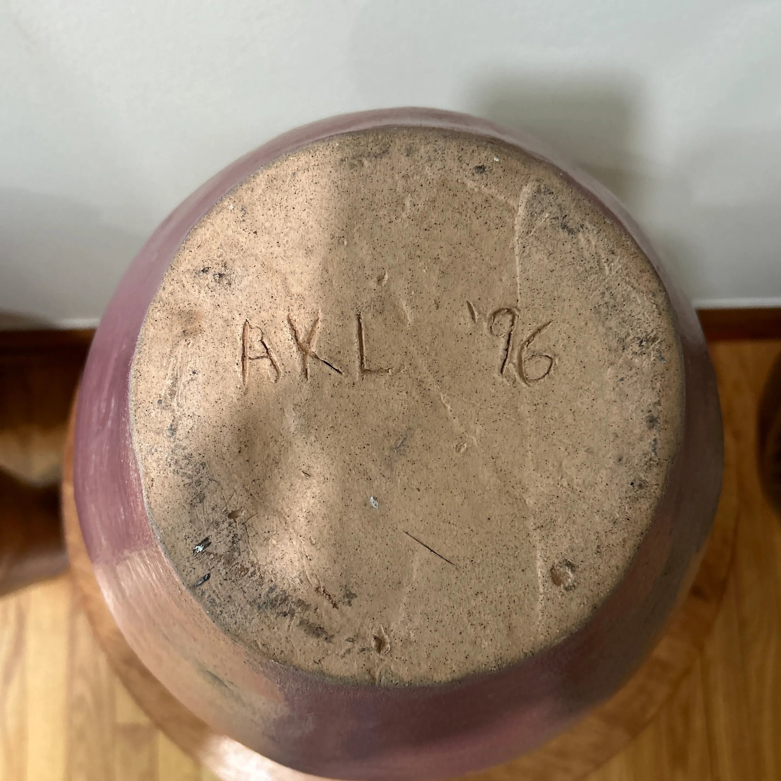 Vintage Large Scale Earth Ware Terracotta Vase/Pot North Dakota Style - 6