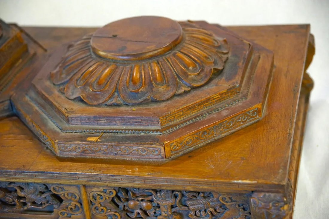 Elaborate Antique Carved Wood Stand for Three Statues - 7
