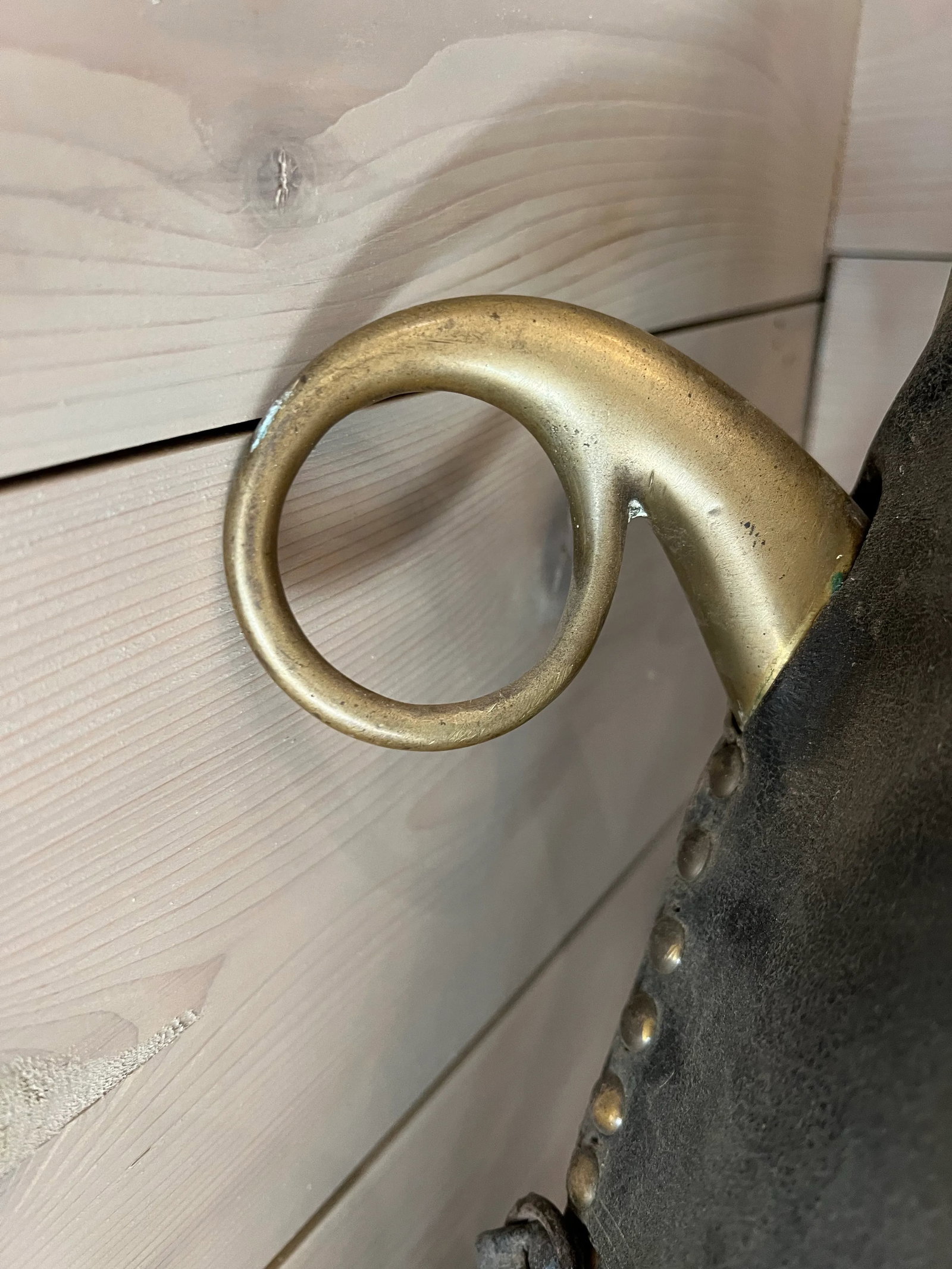 Early 1900s Antique Swiss Leather Horse Collar With Linen and Brass Details - 3