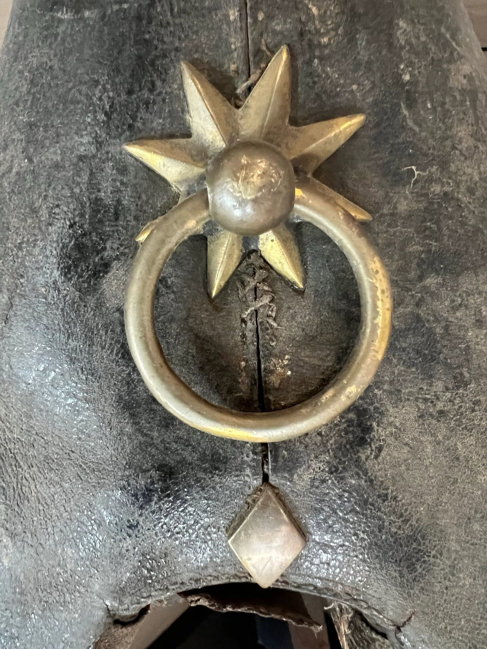 Early 1900s Antique Swiss Leather Horse Collar With Linen and Brass Details - 5