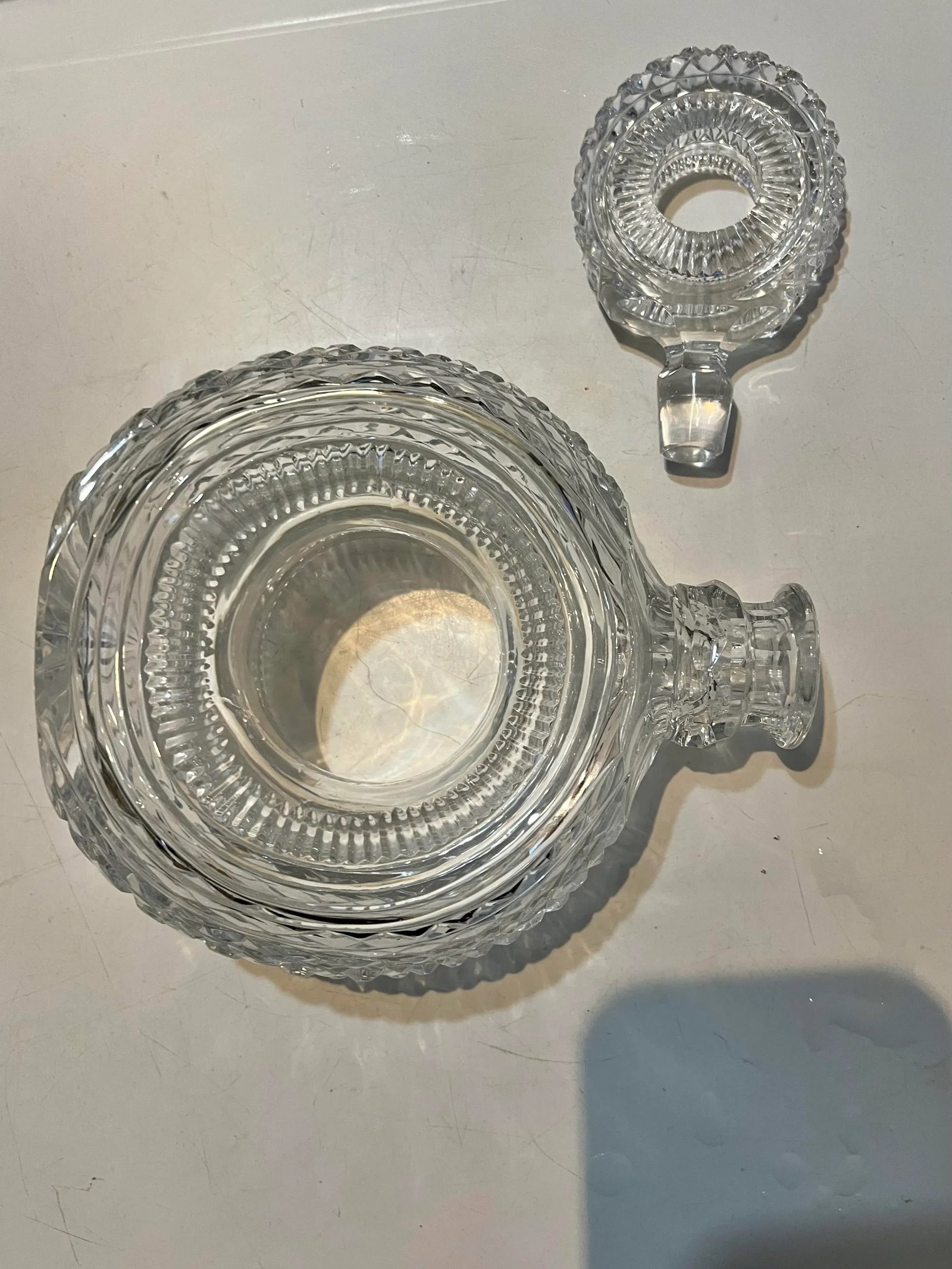 Vintage Round Glass Crystal Decanter With Stopper - 4