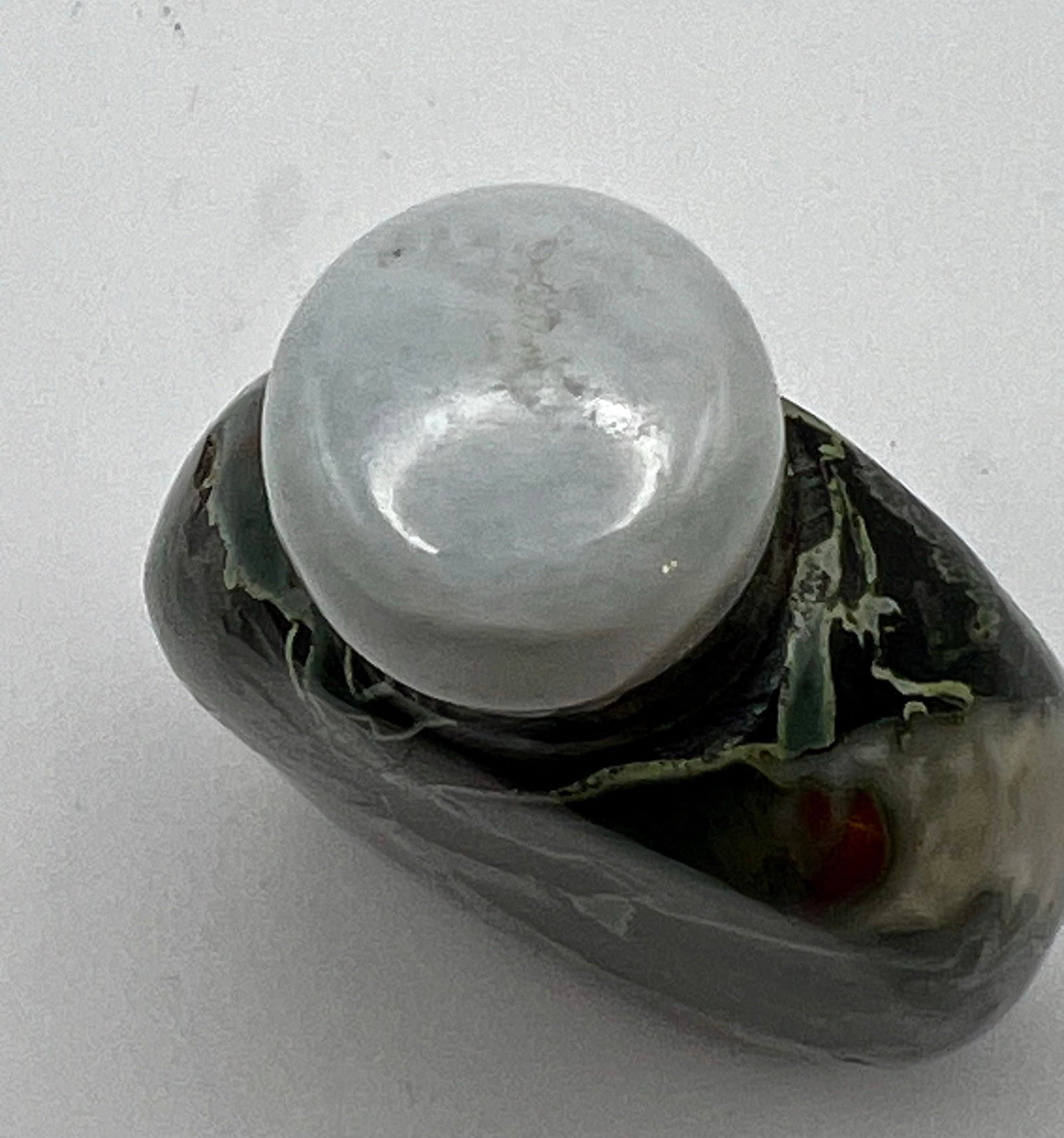 1970s Vintage Frog Skin/Bloodstone Snuff Bottle - 10