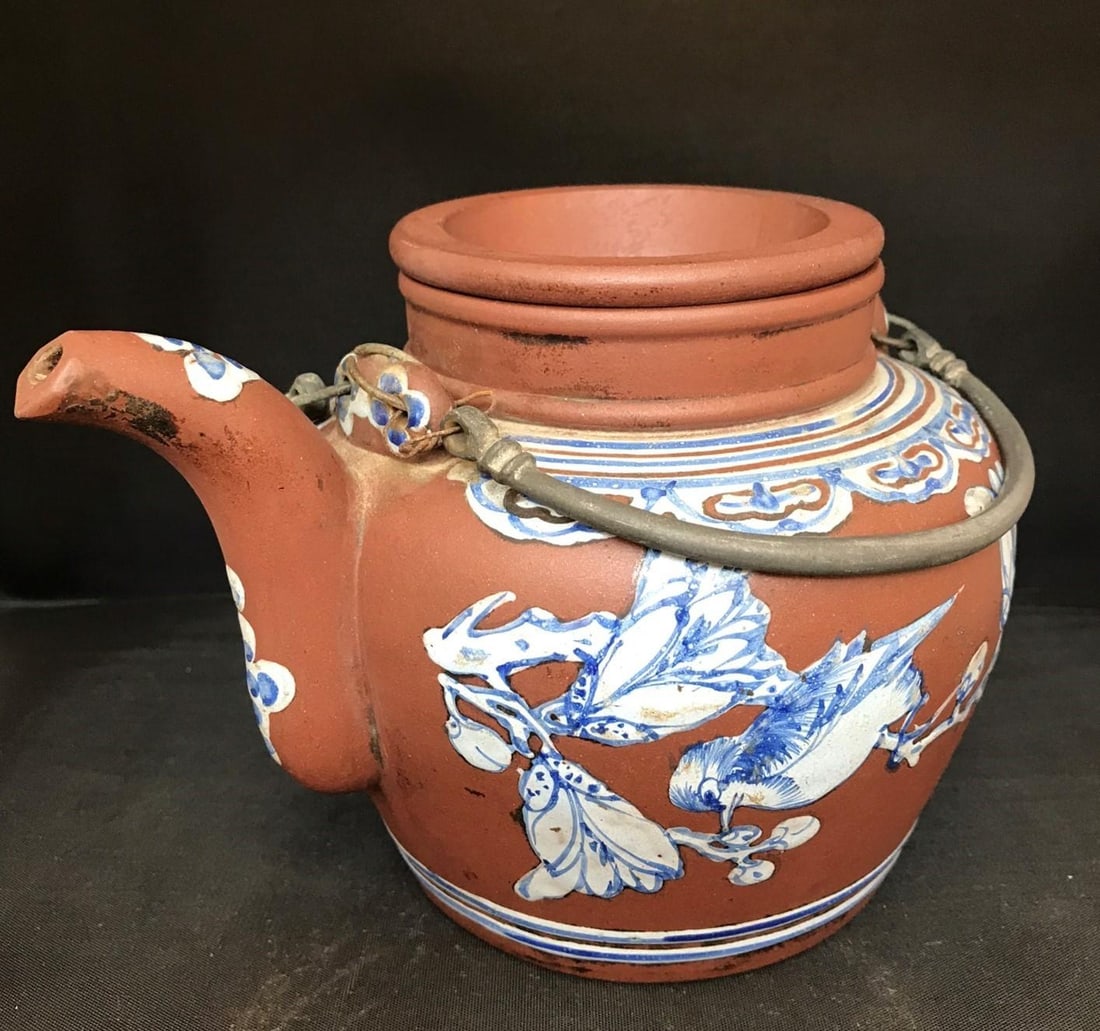 Large Mid 19th Century Antique Yixing Teapot Painted With Blue Enamel Decorations - 2