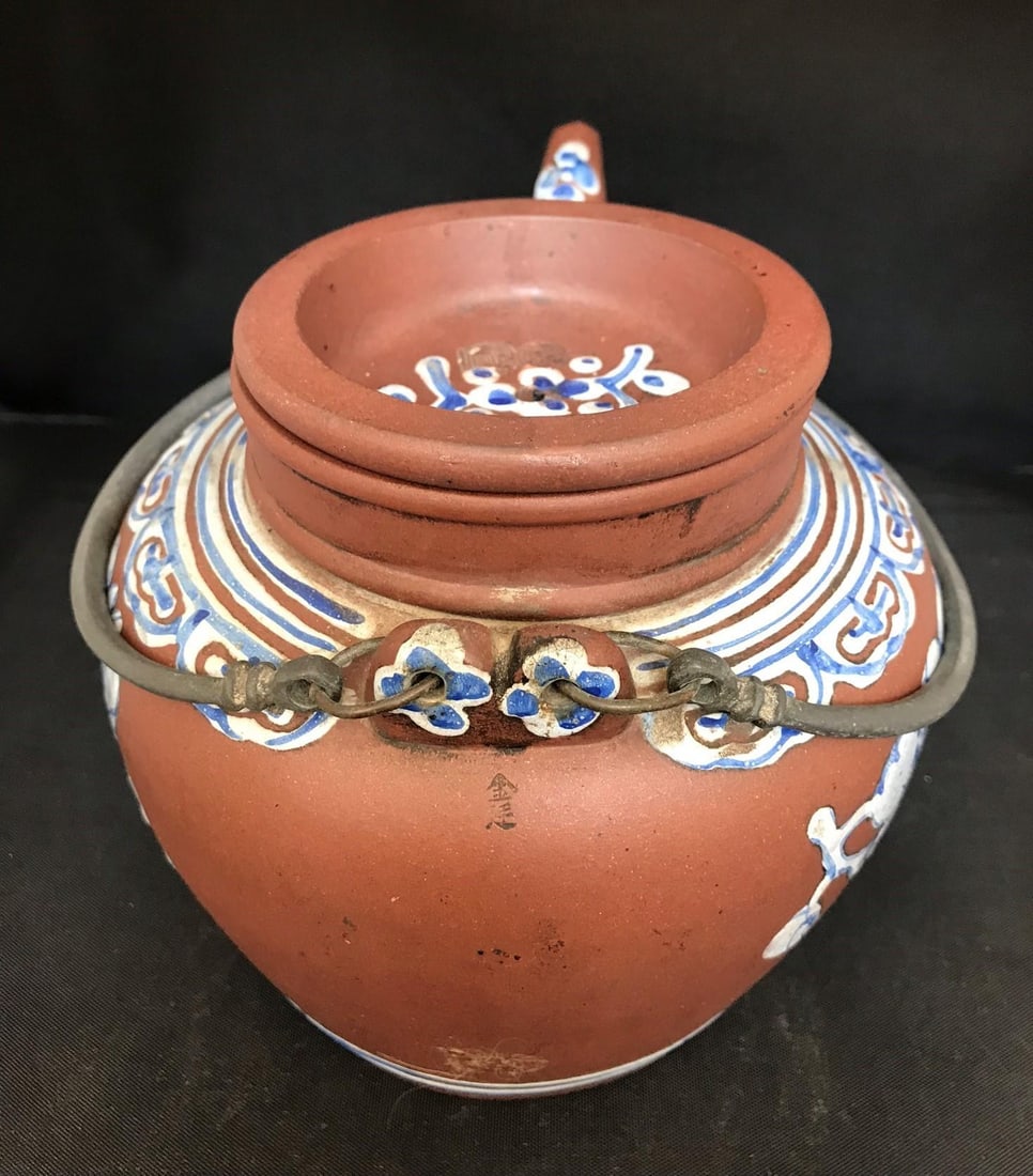 Large Mid 19th Century Antique Yixing Teapot Painted With Blue Enamel Decorations - 6