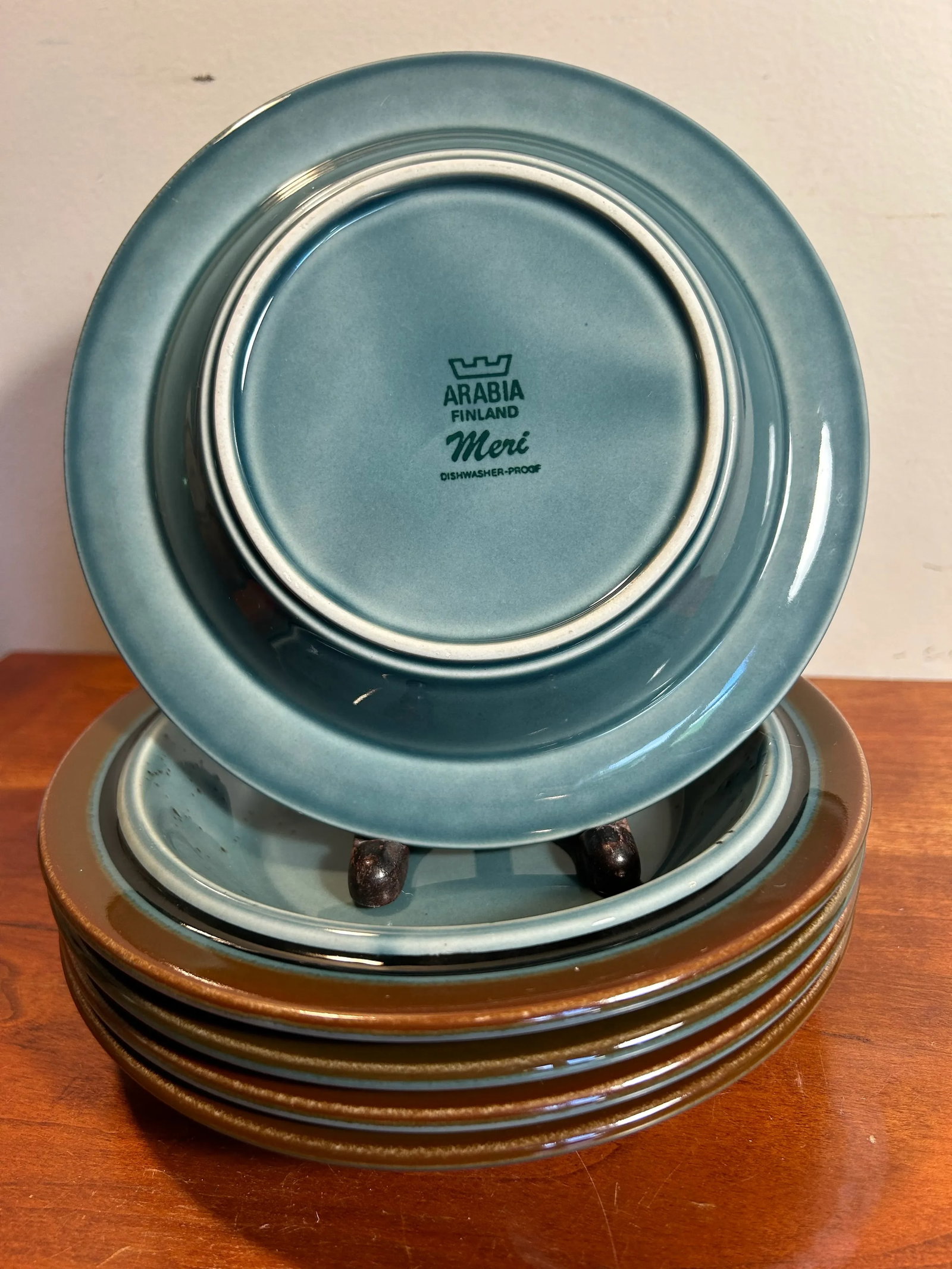 Mid Century Arabia Finland Pottery Set of 5 Salad Dishes 'Meri' Pattern - 3