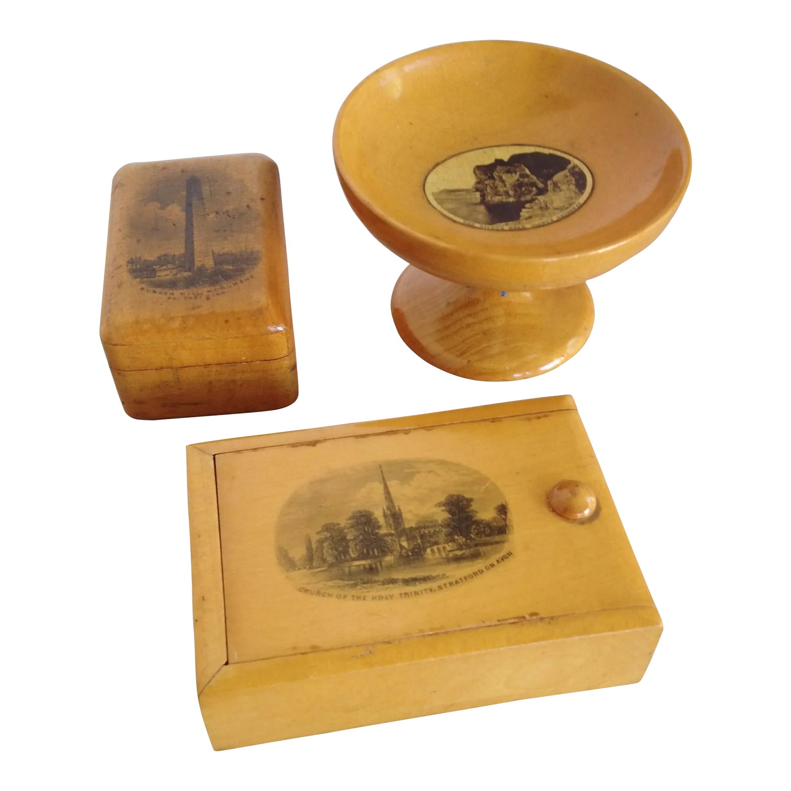 Antique Mauchline Ware Treen Souvenir Set Bunker Hill, Stratford, Giant's Causeway: An exceptional three-piece collection of antique Victorian-era Scottish treenware crafted from sycamore. These highly collectible souvenir pieces feature sharp historical transfer prints: a desk