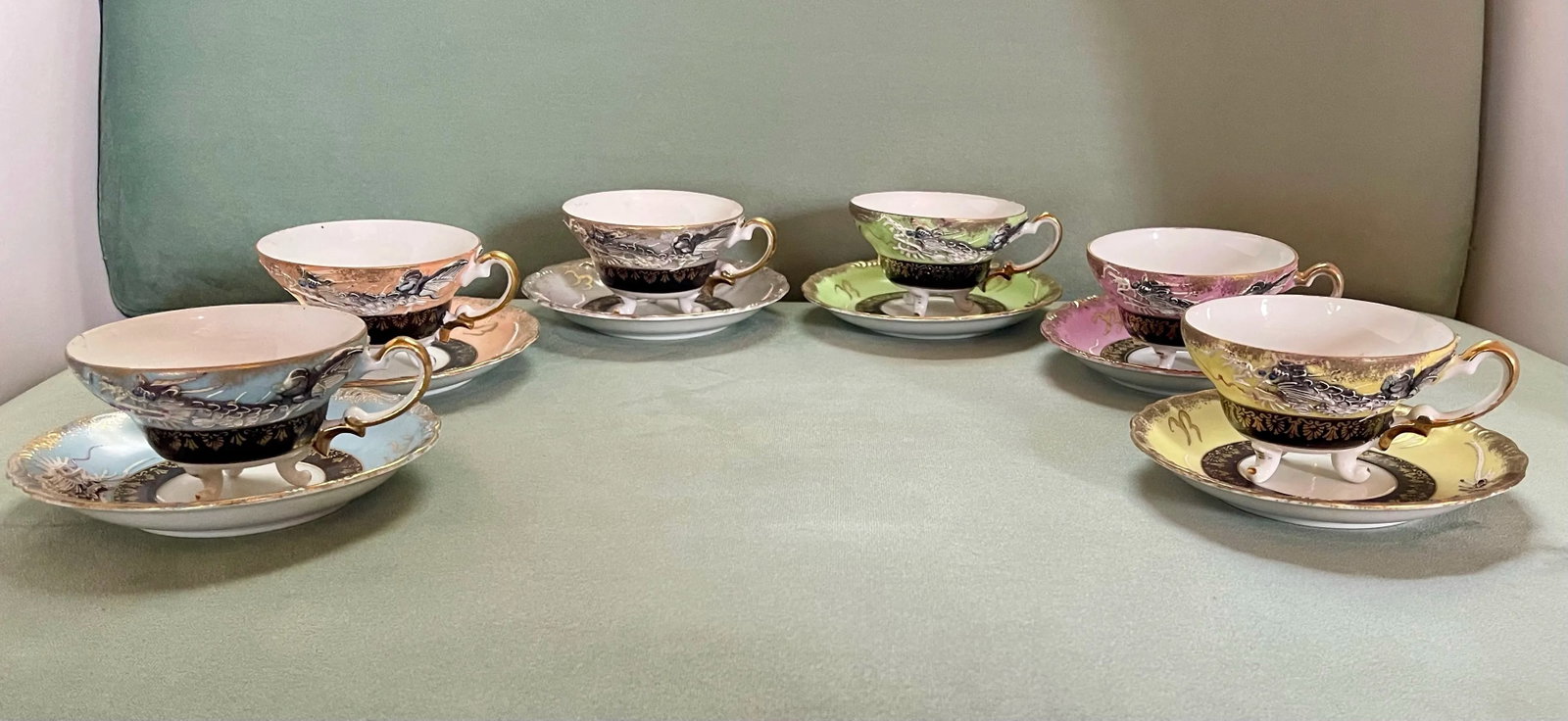 Mid 20th Century Dragon Teacups & Saucers- 12 Pieces - 11