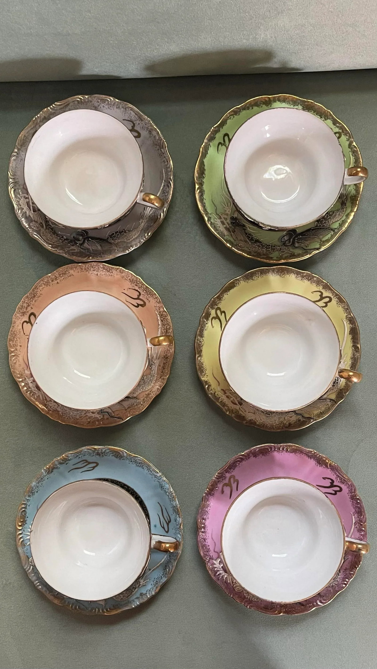 Mid 20th Century Dragon Teacups & Saucers- 12 Pieces - 7