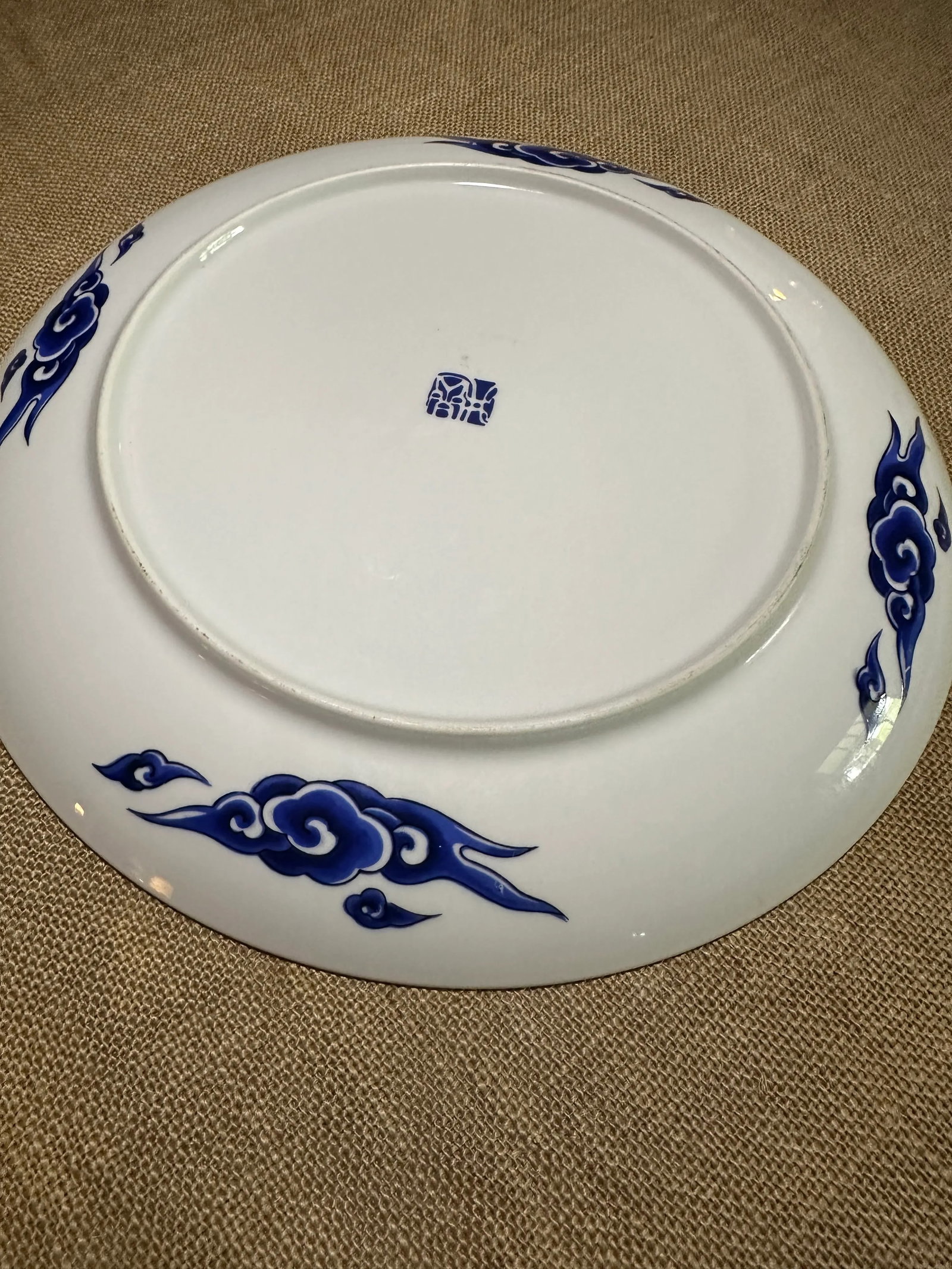 Large 1960s Decorative Japanese Platter in Blues, Greens and Rust Orange - 9