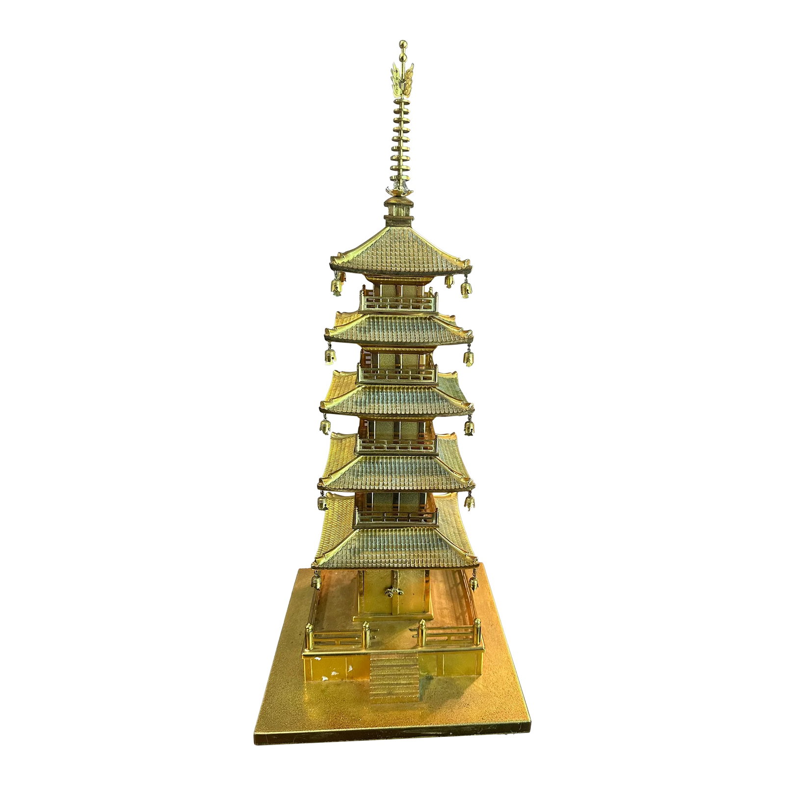 1980s Japanese Gold or Gilt Metal Pagoda: A very smart decorative item from Japan. A golden pagoda with a small silk lined interior compartment. Exquisite attention to detail Condition: Alterations: Original Condition Unaltered