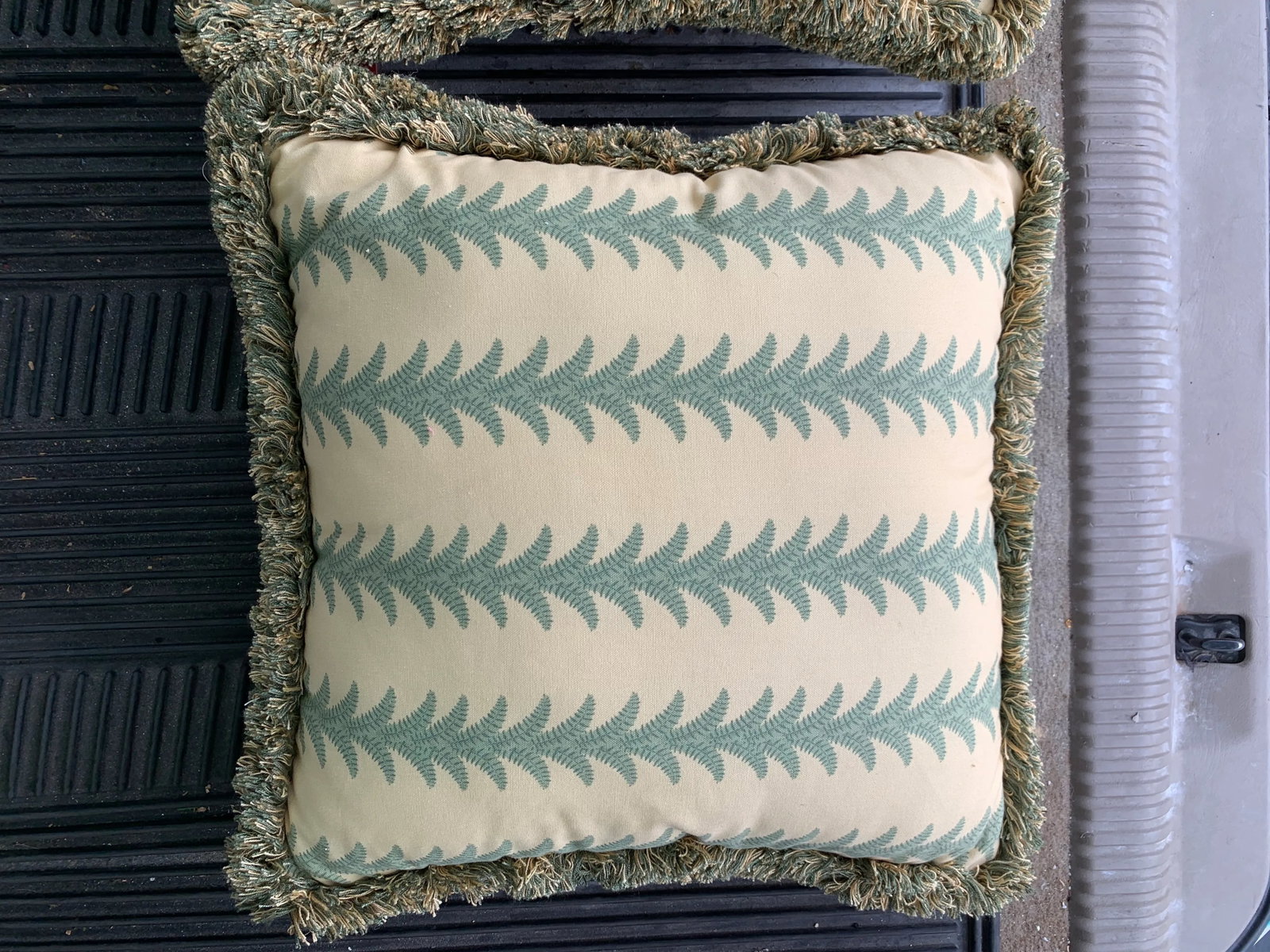 Vintage Floral Pillows- Set of 2 - 3