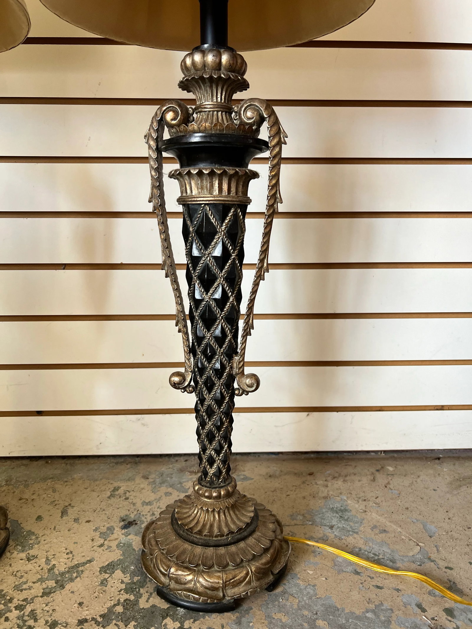 Vintage French Hollywood Regency Style Lamps - a Pair - 2