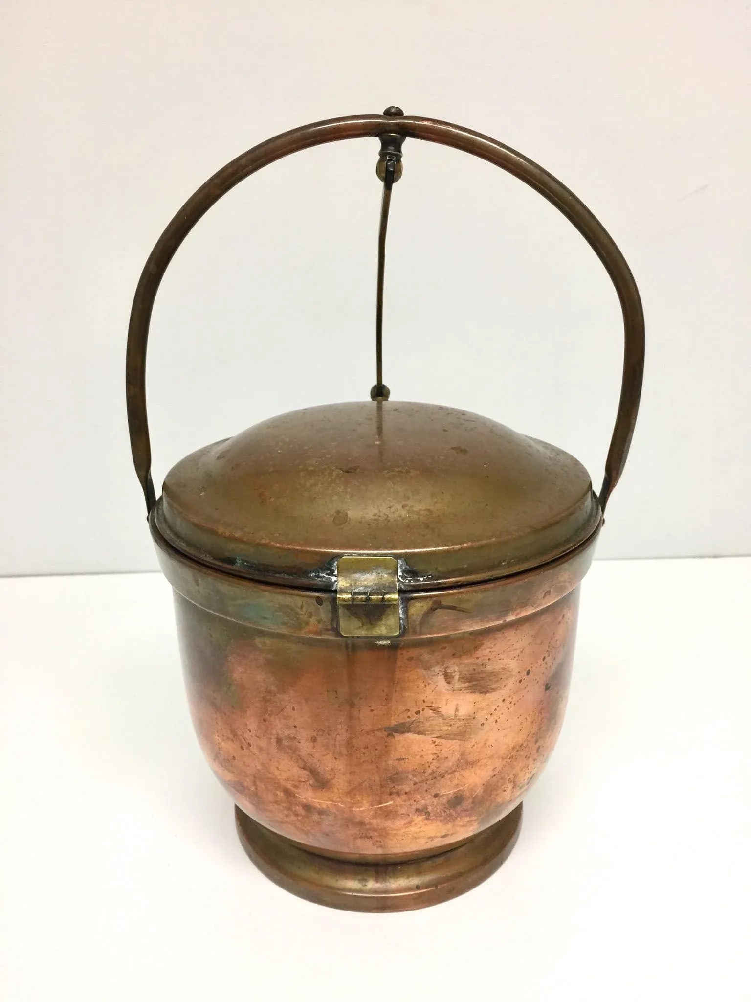 Early 20th Century Antique Copper Poole Silver Company Ice Bucket - 4