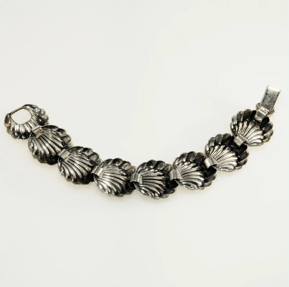 Vintage Napier Bracelet Silver Plated Linked Metal Shells - 2