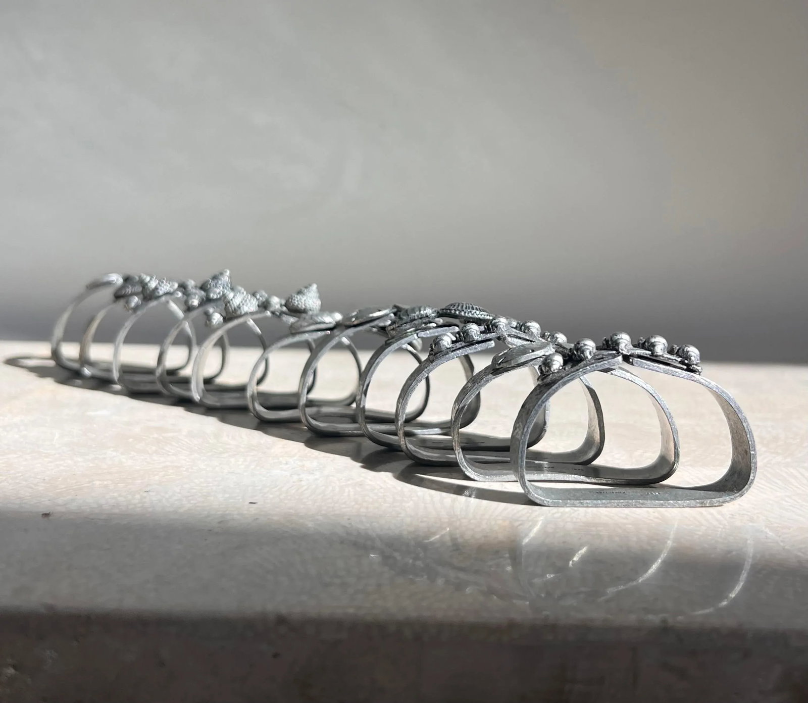 Pewter Napkin Rings With Sculpted Shells, 1975 - Set of 11 - 3