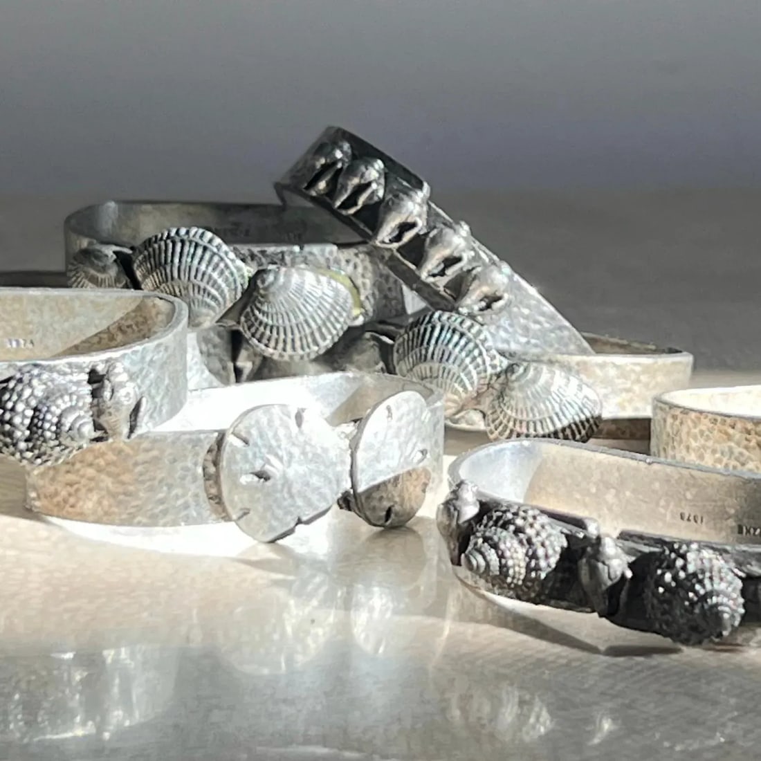 Pewter Napkin Rings With Sculpted Shells, 1975 - Set of 11 - 4