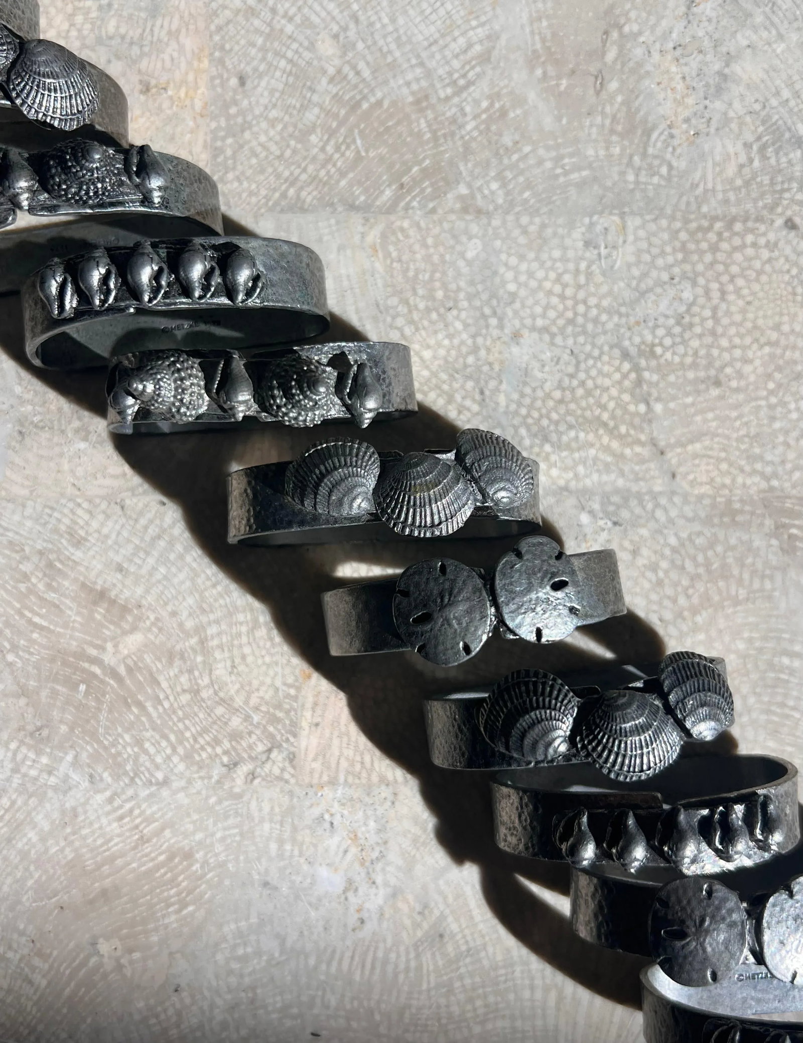 Pewter Napkin Rings With Sculpted Shells, 1975 - Set of 11 - 9