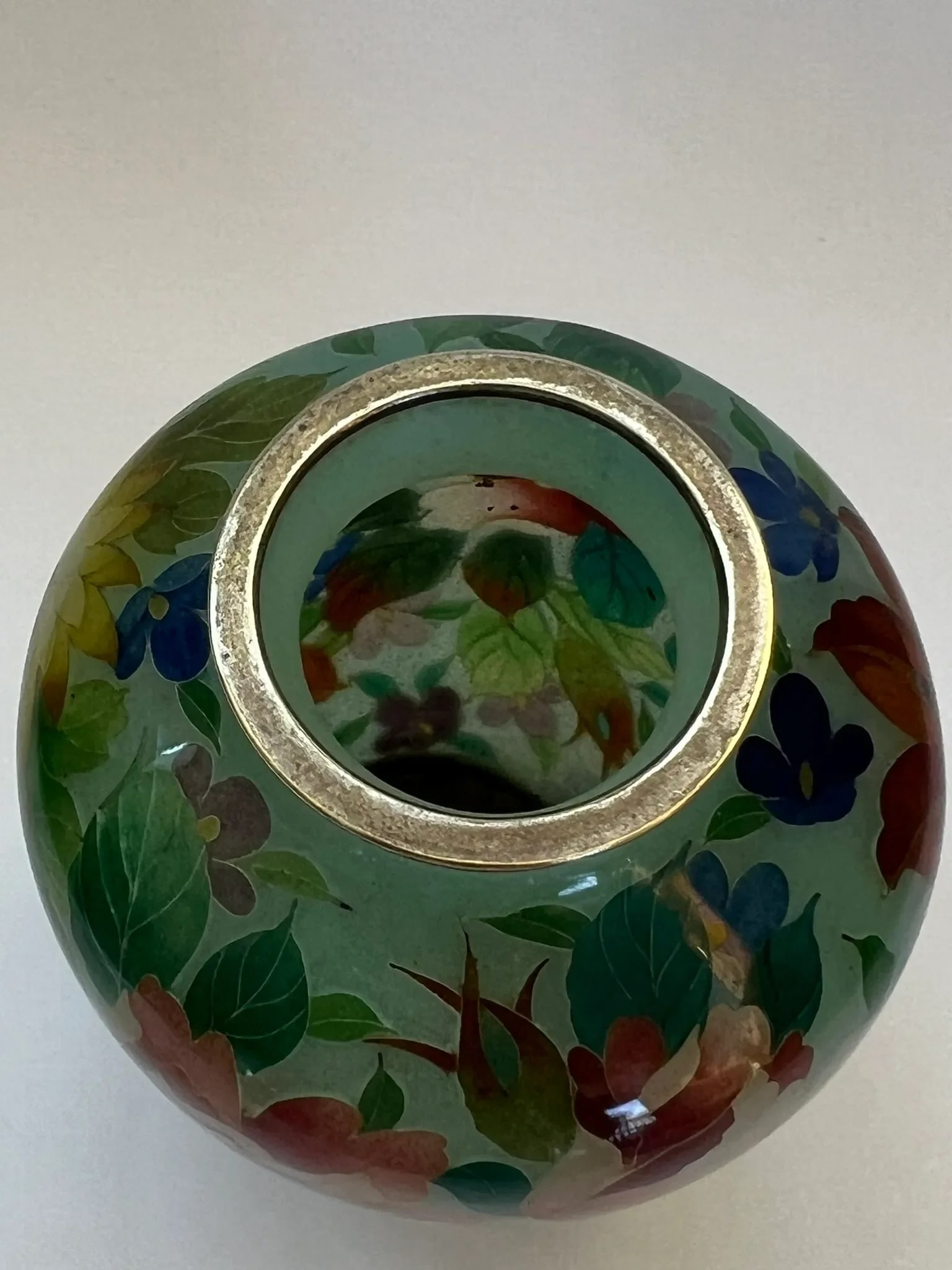 Vintage Japanese Plique-A-Jour Vase in a Floral Design - 4