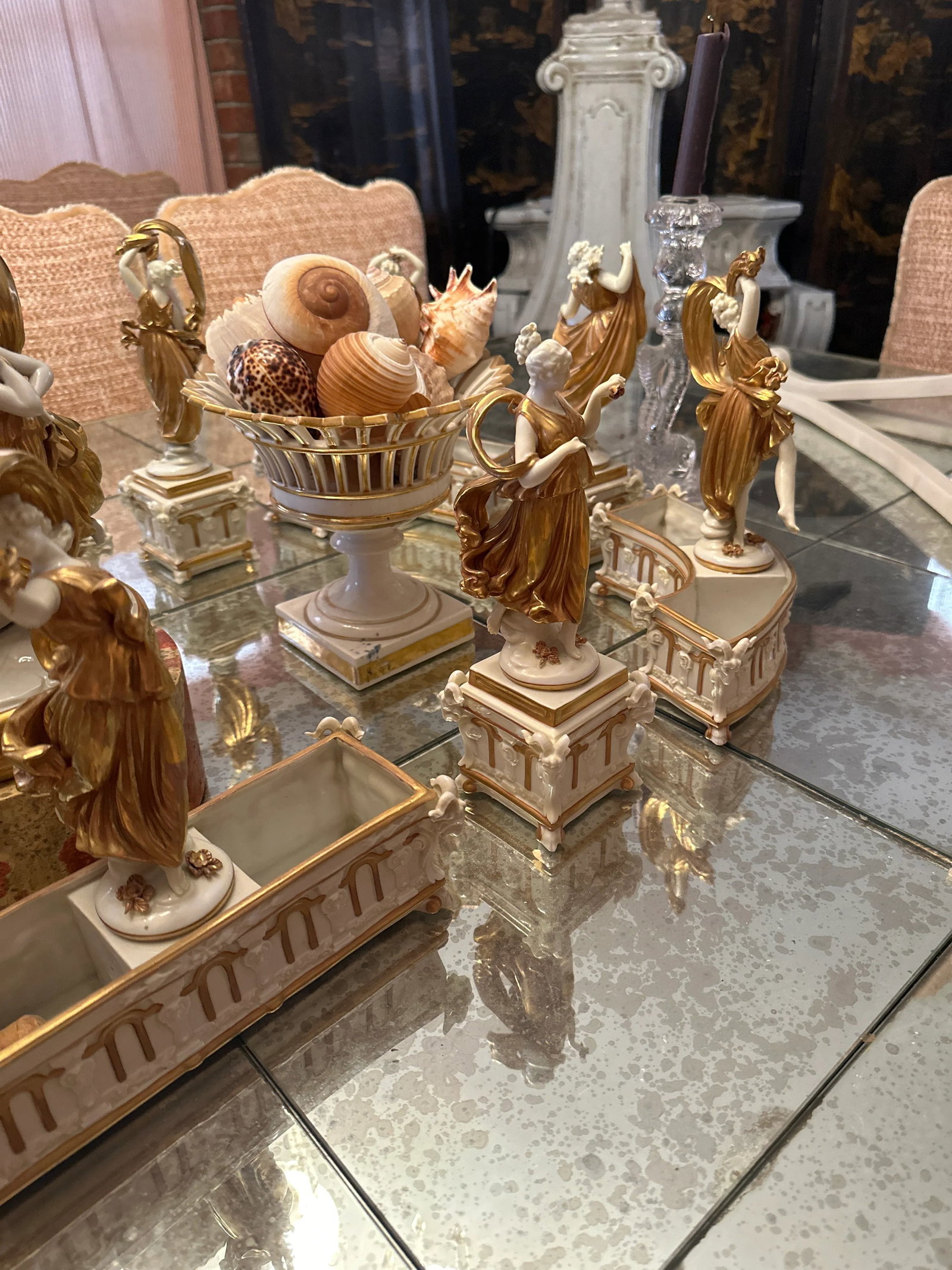 Mid 19th Century Capidemonte Italian Porcelain Surtout De Table Centerpiece in White and Gold Dancin - 11