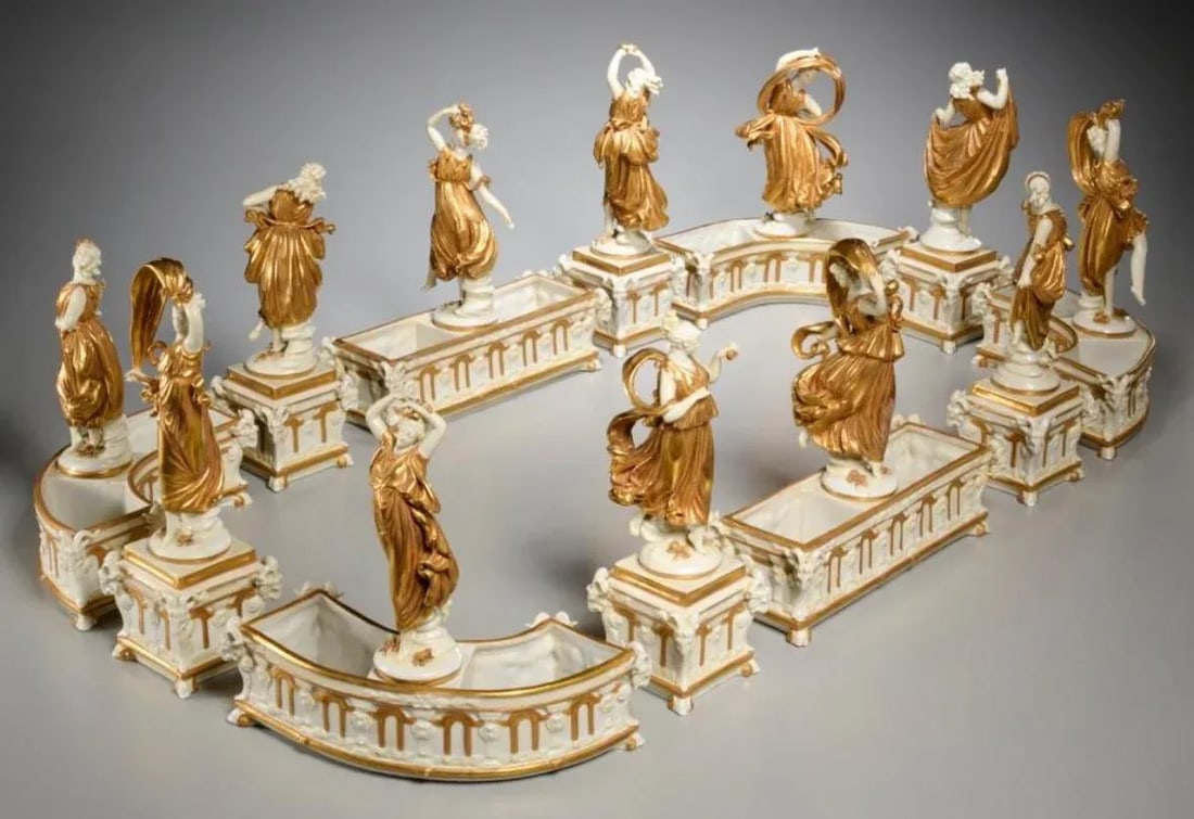 Mid 19th Century Capidemonte Italian Porcelain Surtout De Table Centerpiece in White and Gold Dancin - 2