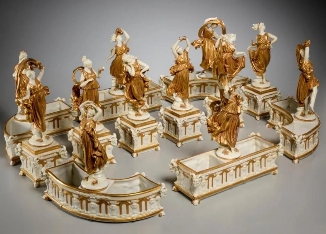 Mid 19th Century Capidemonte Italian Porcelain Surtout De Table Centerpiece in White and Gold Dancin - 3