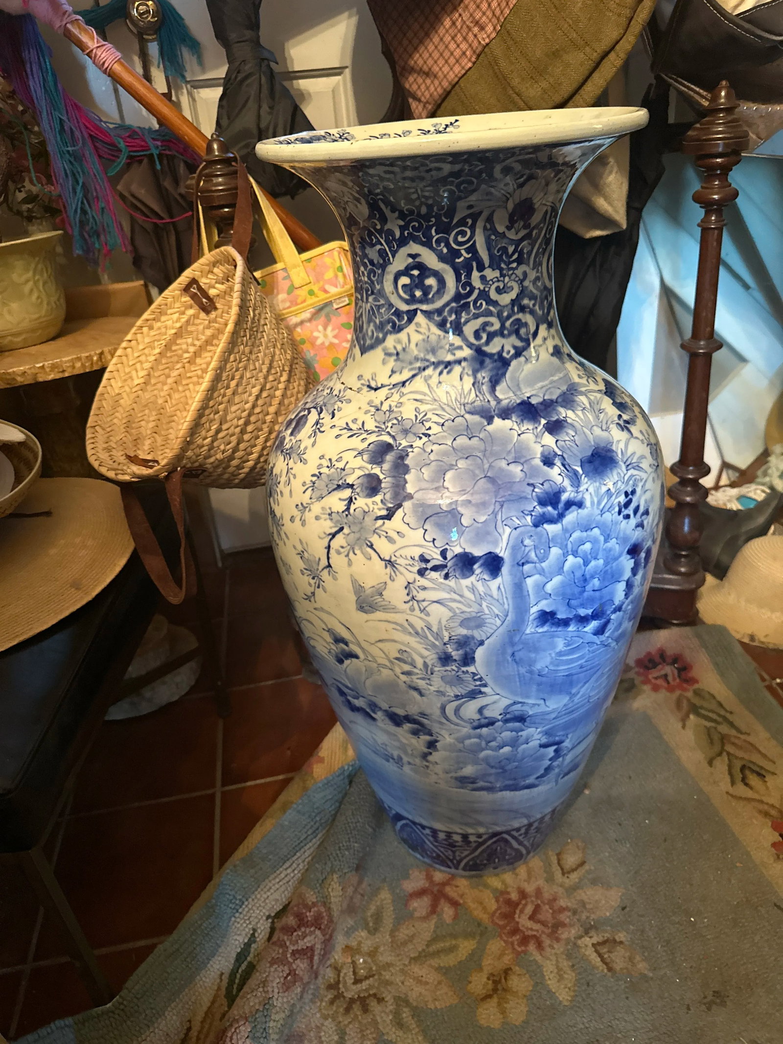19th Century Palace Size Chinese Blue and White Porcelain Vase - 9