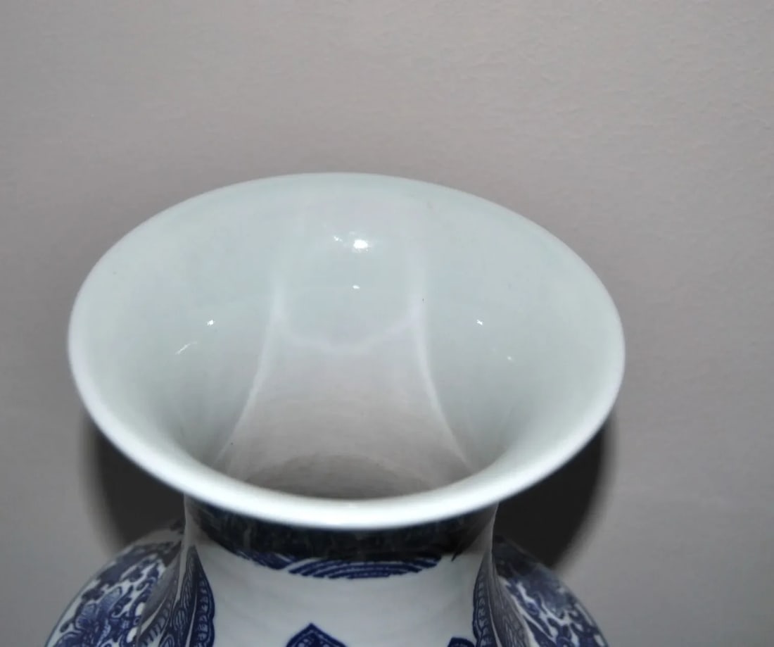 Dragon Chasing Pearl Chinese Export Porcelain Baluster Vase With Qing Stamp - 6