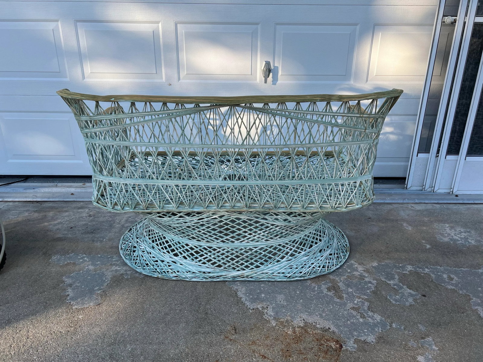 1960s Mid-Century Weaved Sofa, Settee, Loveseat Russell Woodard Style - 6