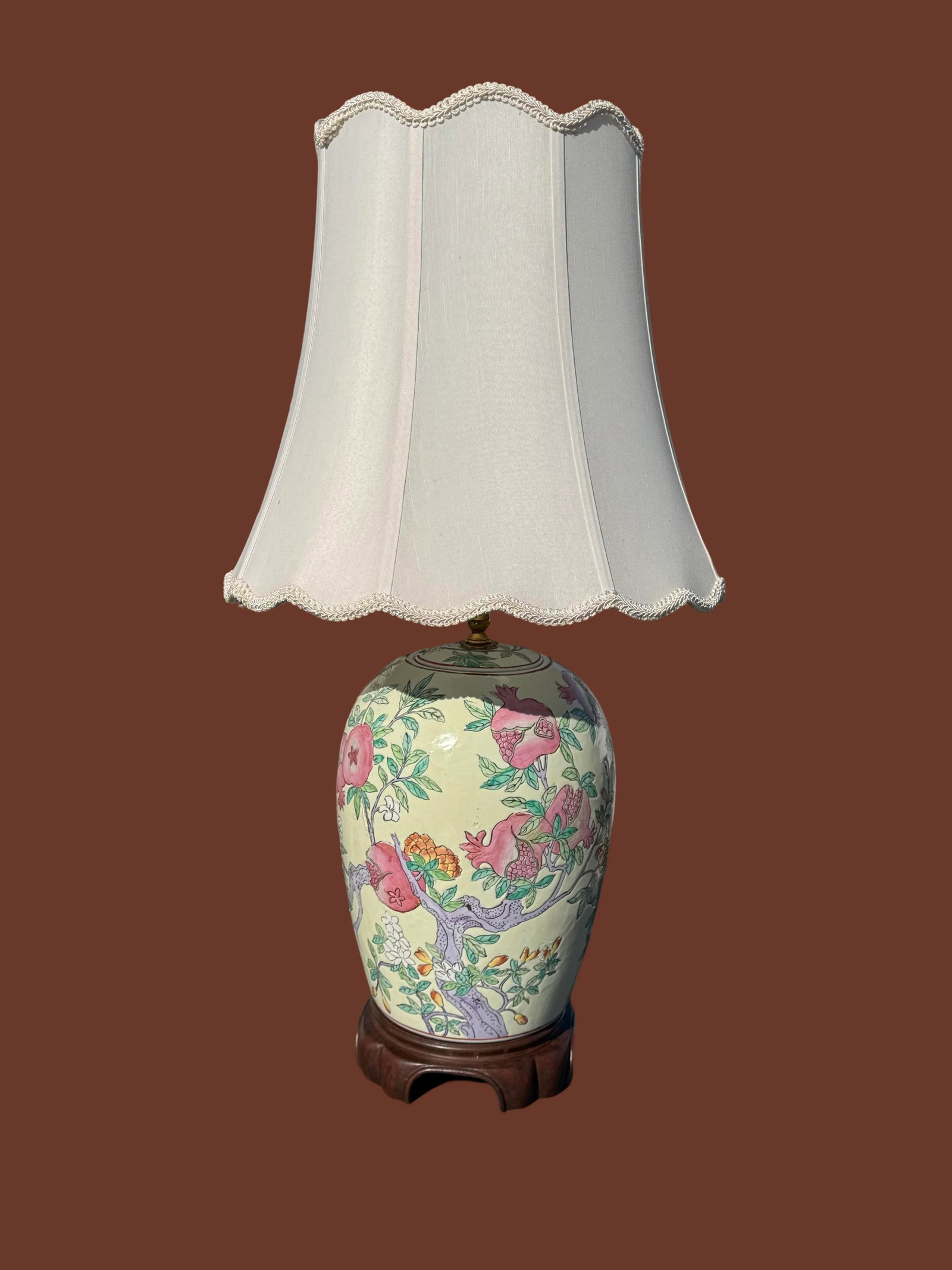 Vintage Chinese Famille Vert Pomeganate Lamp - 2