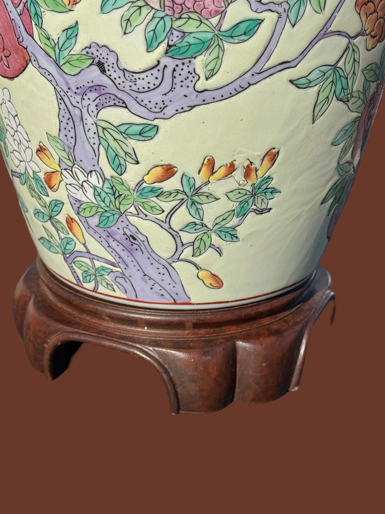 Vintage Chinese Famille Vert Pomeganate Lamp - 5