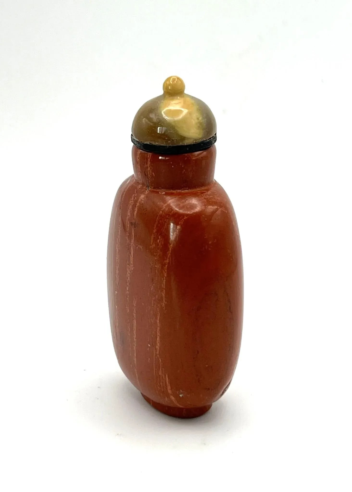 Vintage Red Jasper Snuff Bottle With Vertical White Lines - 10