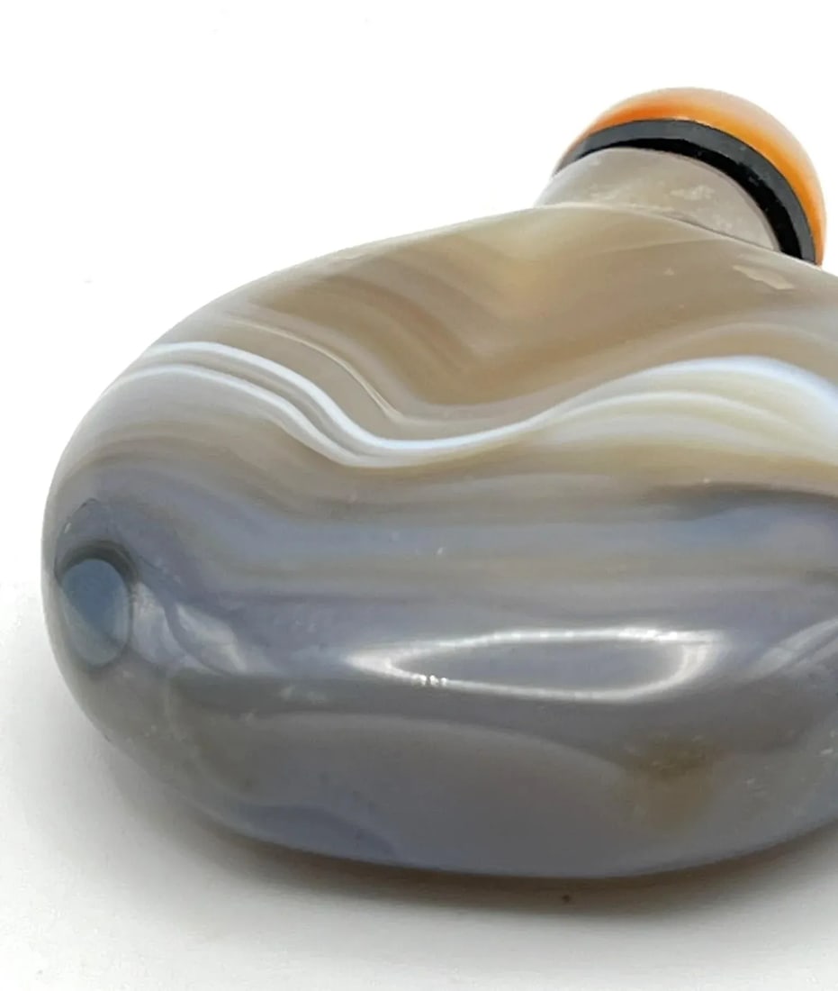 Small Antique Banded Agate Snuff Bottle - 5