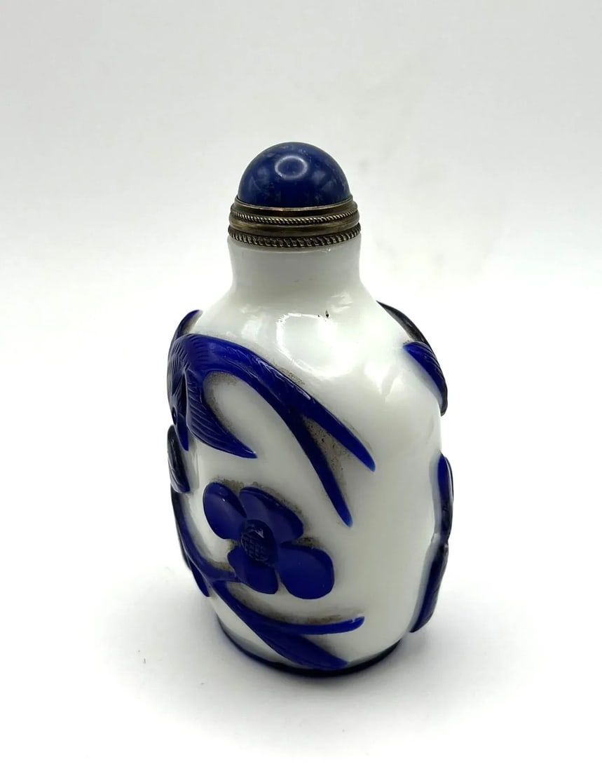 Vintage Opaline Glass Snuff Bottle With Blue Overlay of Birds and Flowers - 5