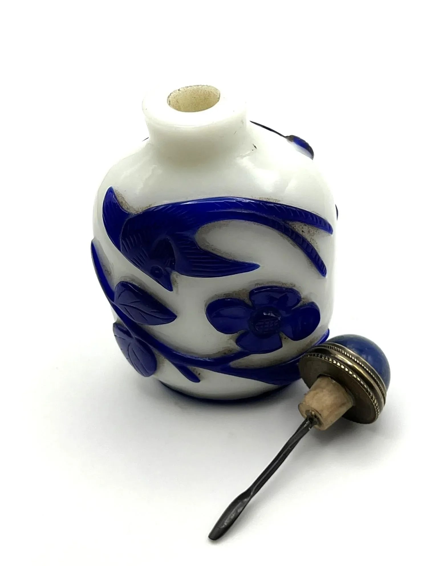 Vintage Opaline Glass Snuff Bottle With Blue Overlay of Birds and Flowers - 8