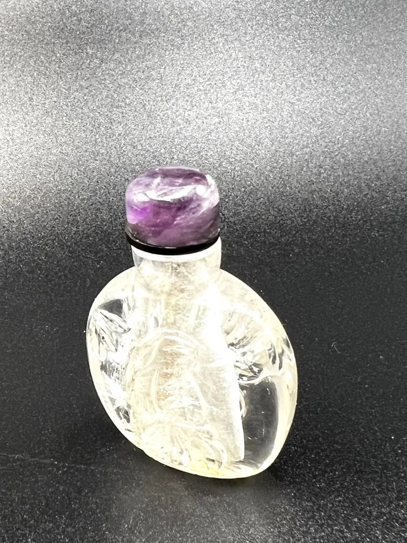 Vintage Rock Crystal Snuff Bottle With Carving and Amethyst Stopper - 6