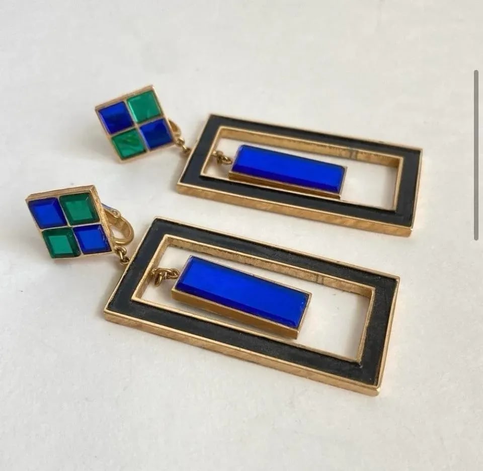 Trifari Hall of Mirrors Earrings Green & Blue Vintage Clip-On Drop Chandelier Statement Signed - 3
