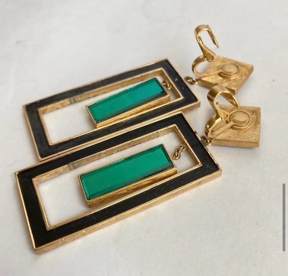 Trifari Hall of Mirrors Earrings Green & Blue Vintage Clip-On Drop Chandelier Statement Signed - 8