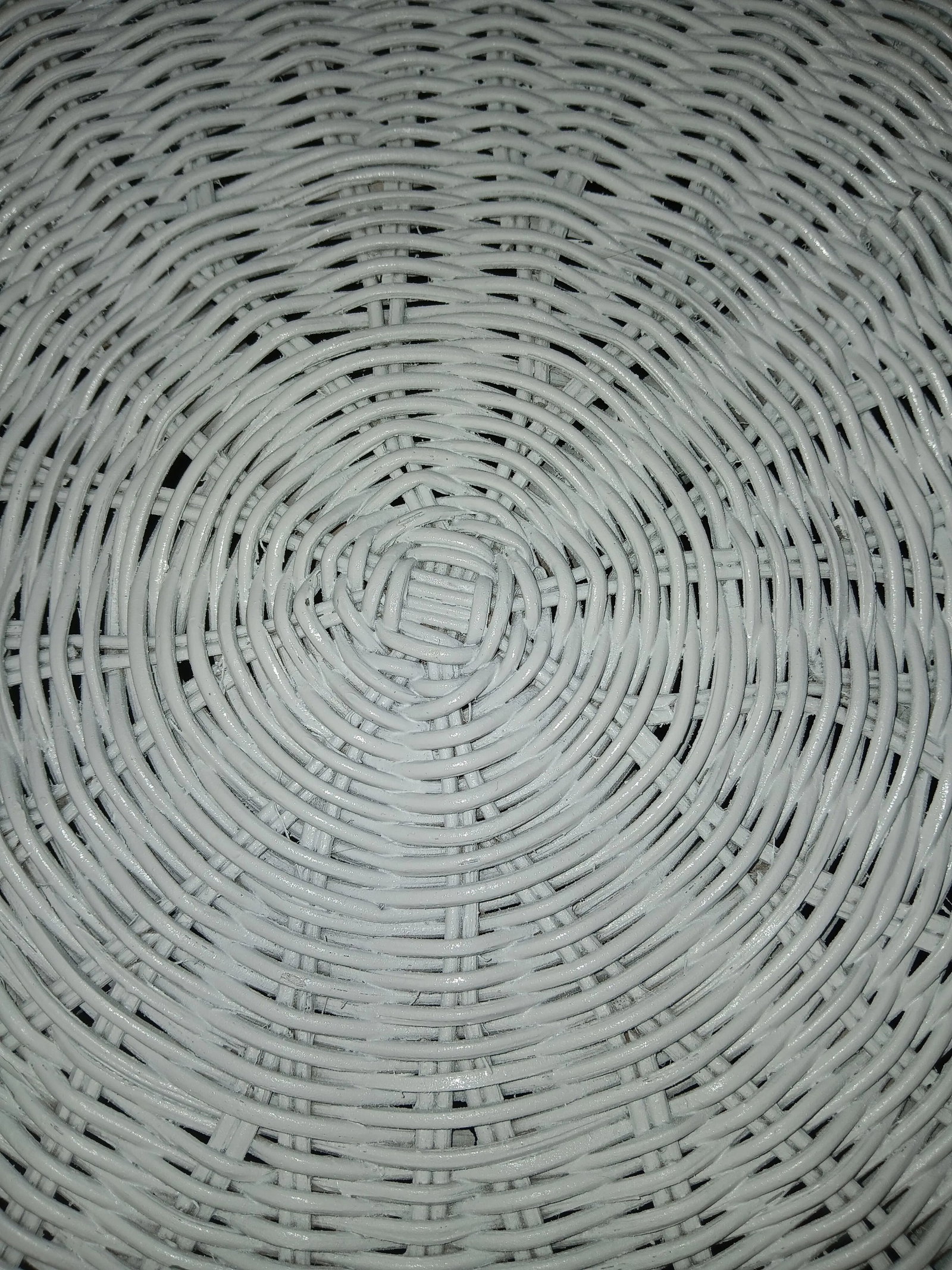 Mid 20th Century White Rattan Side Table - 6