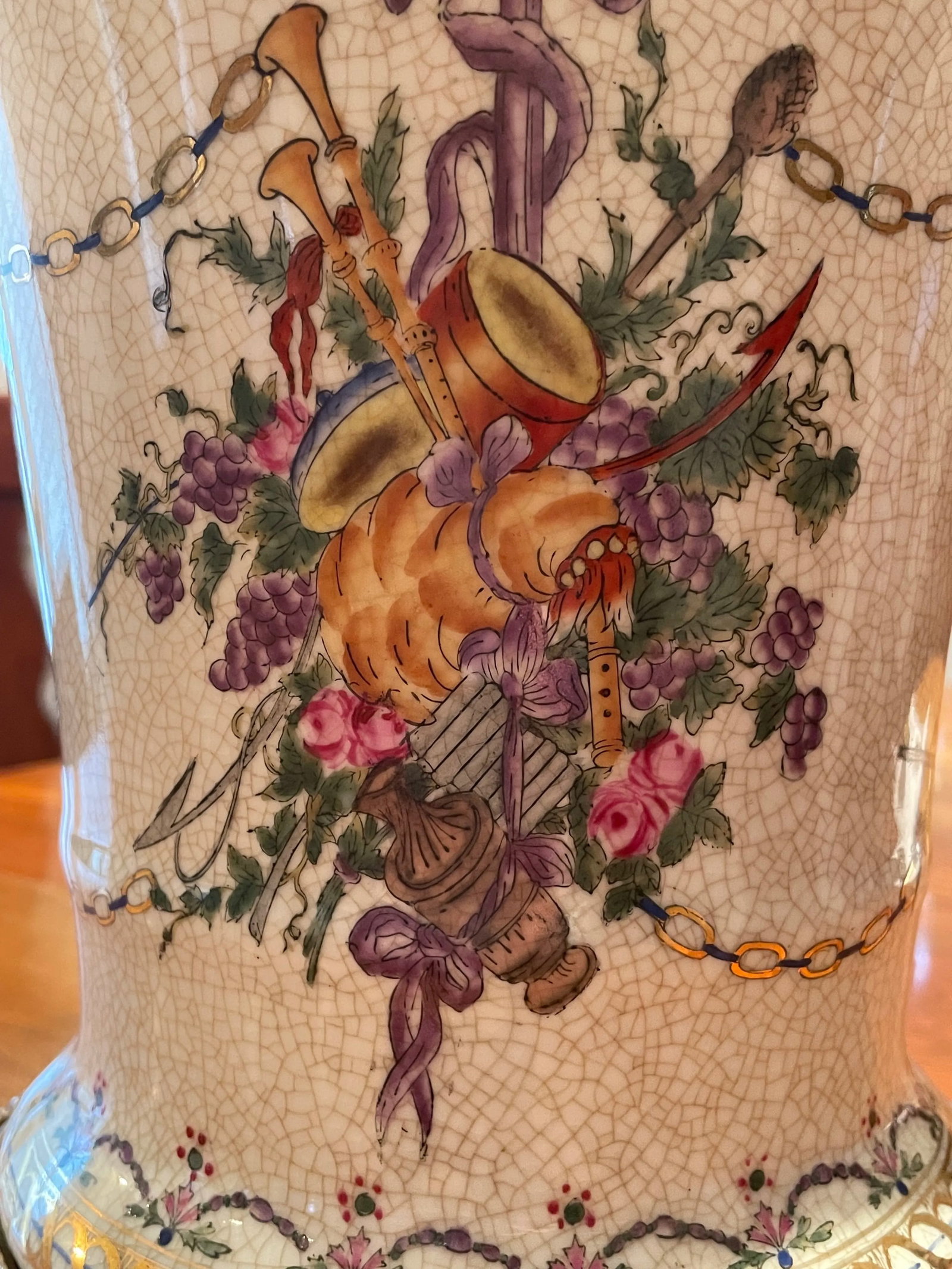 Vintage United Wilson Juwc 1897 Large Decorative Vase - 3