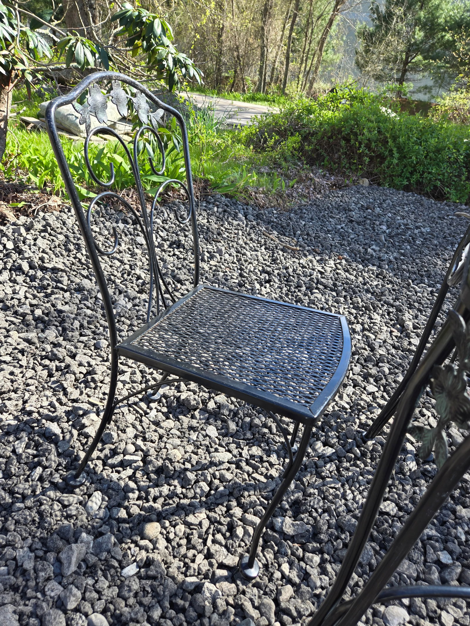 Wrought Iron Outdoor Patio Dining Table and 4 Chairs - 5