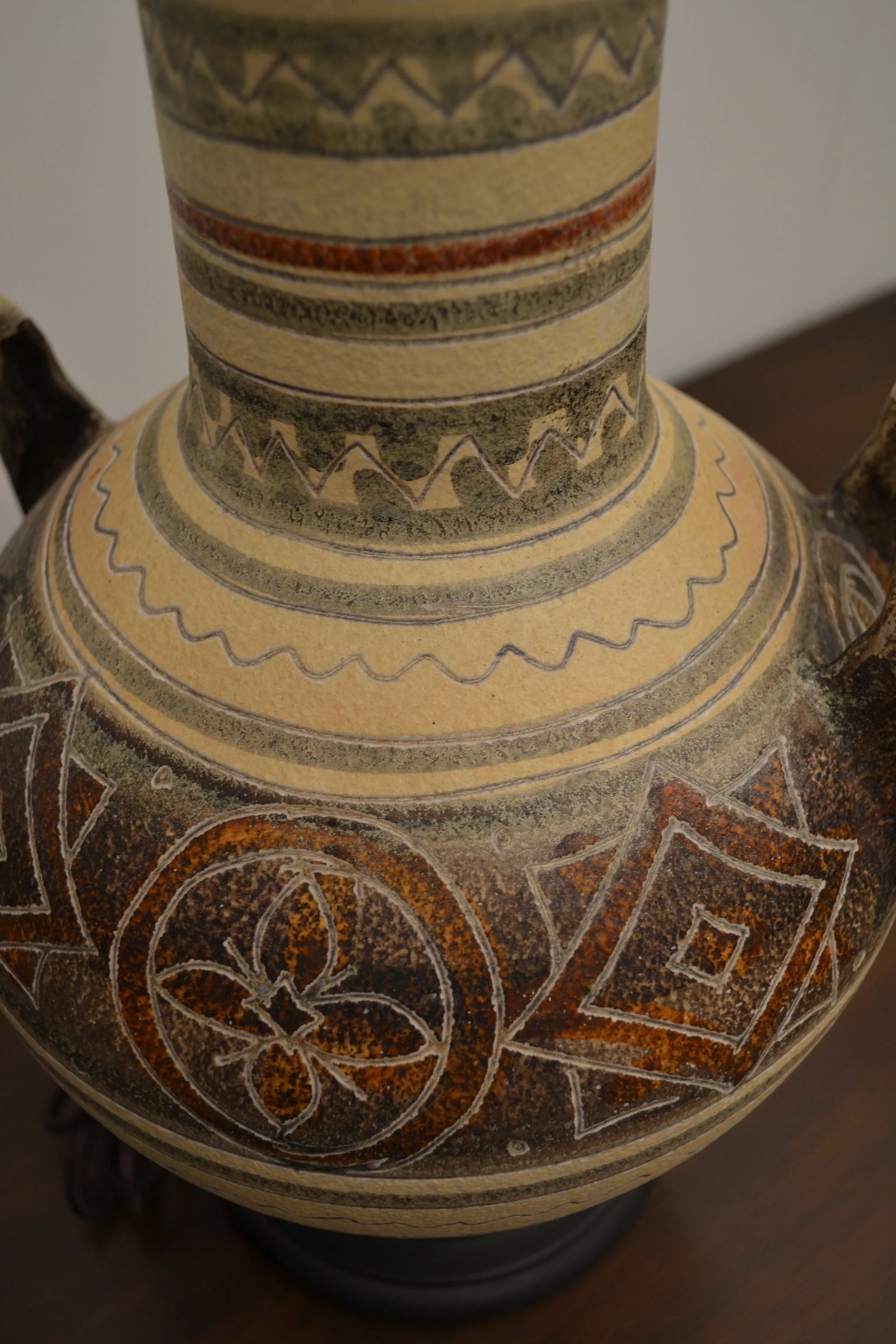 20th Century Hand Painted Pottery Lamps - A Pair - 5