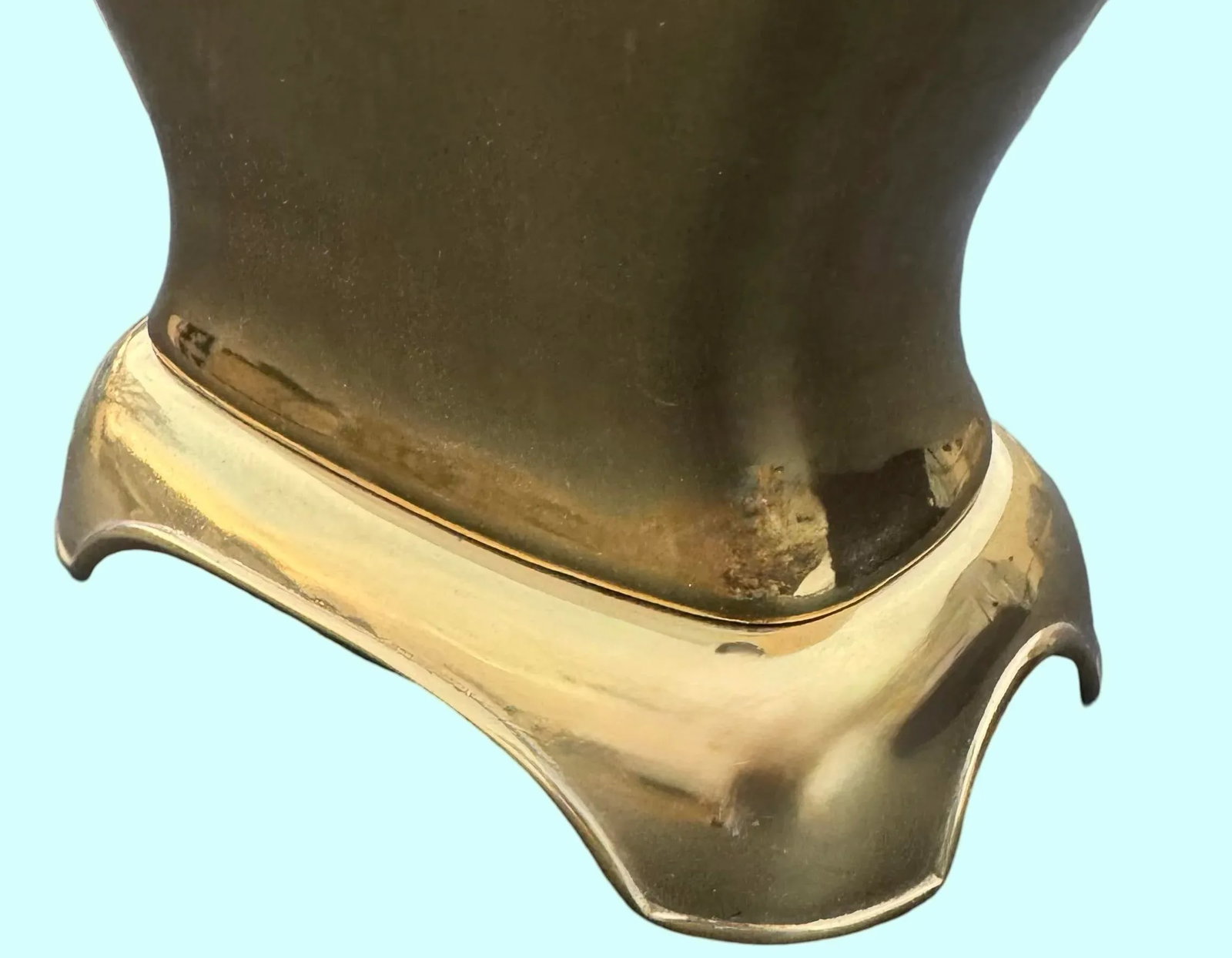 Mid Century Cast Brass Table Lamp - 7