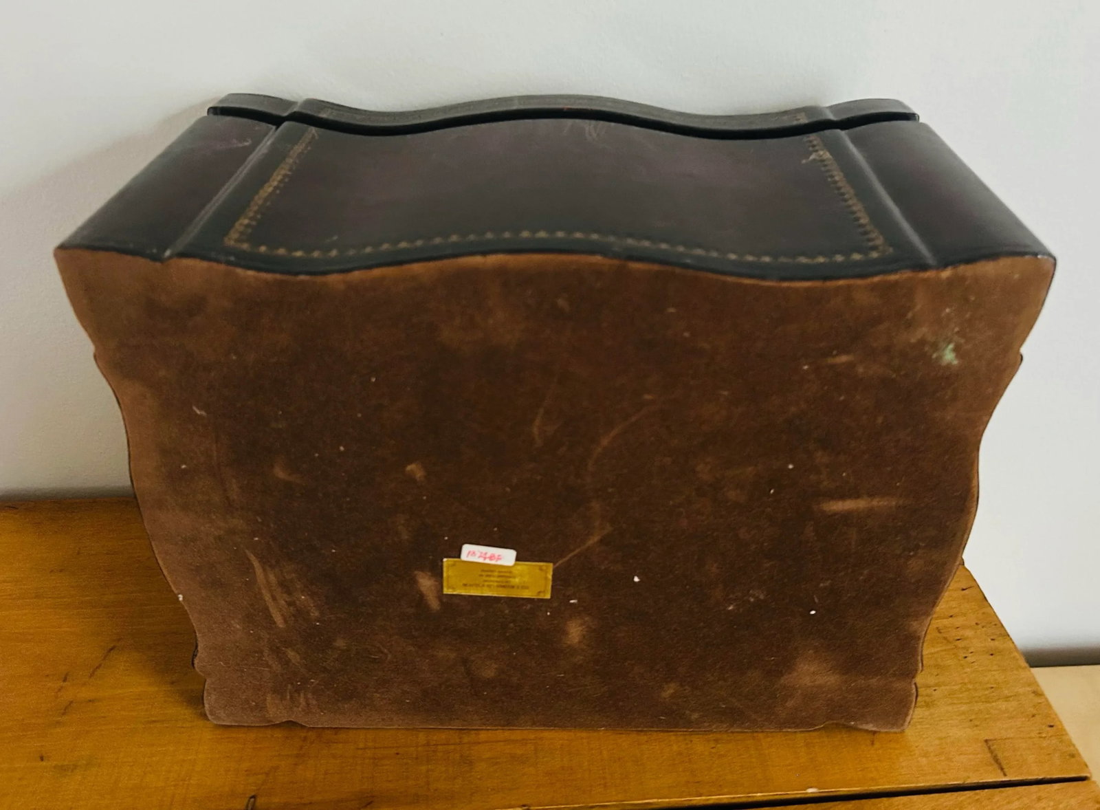 1980s Vintage Maitland Smith Tooled Leather Mahogany Box - 10