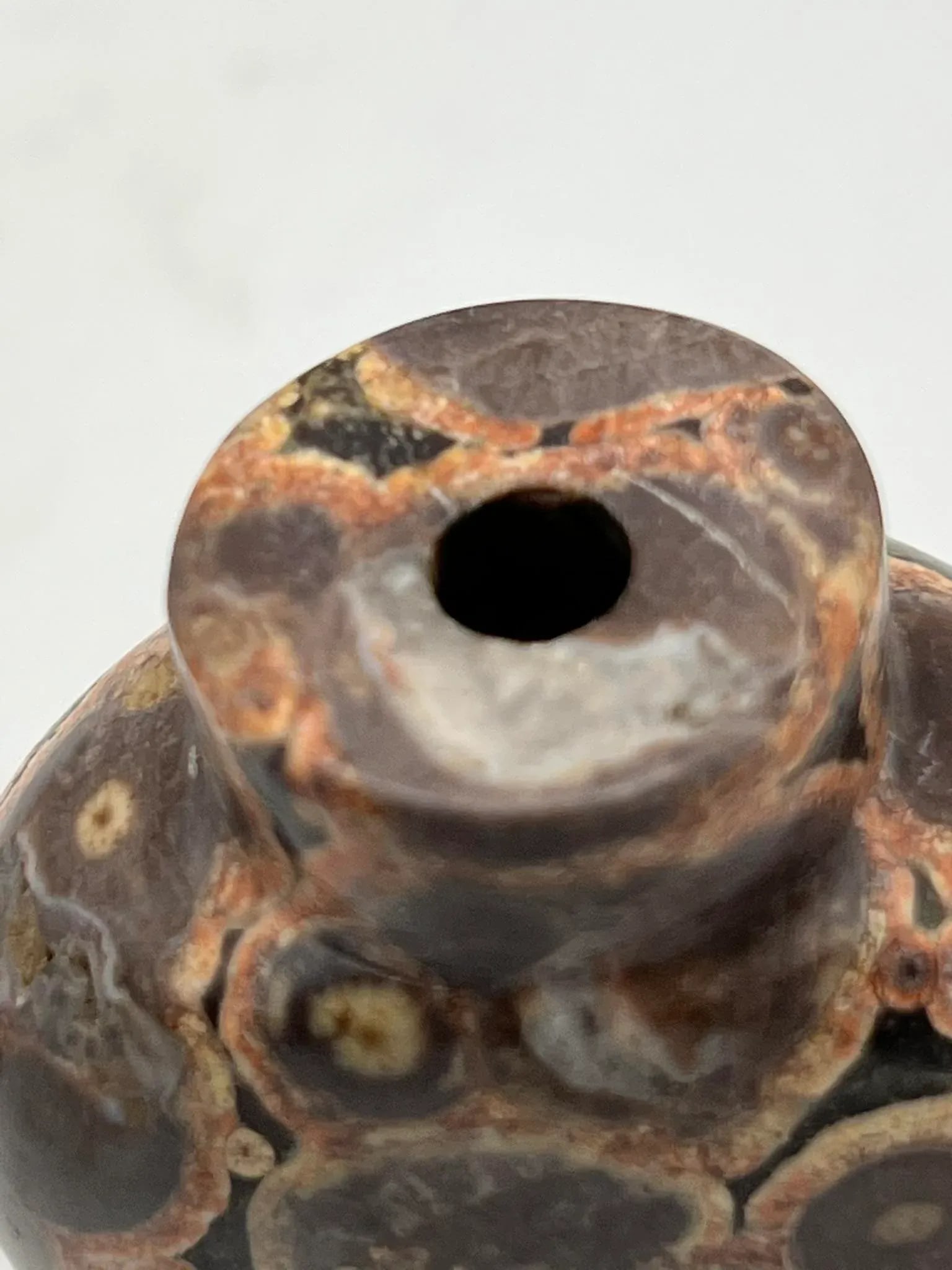Vintage Jasper Snuff Bottle With Sea Fossils - 10