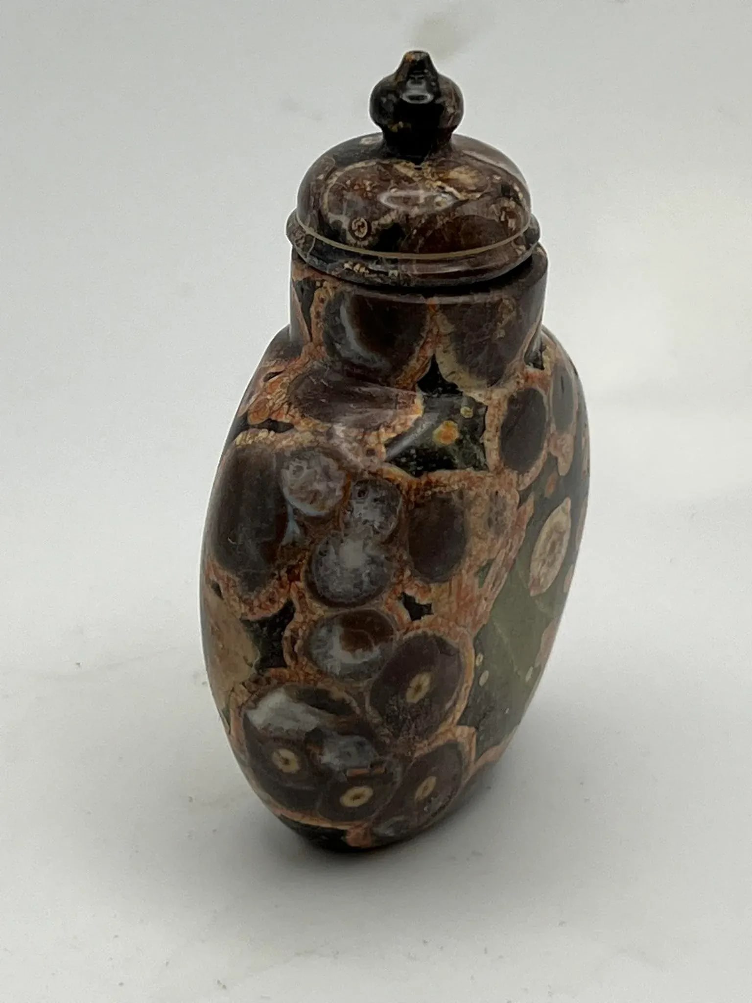 Vintage Jasper Snuff Bottle With Sea Fossils - 5