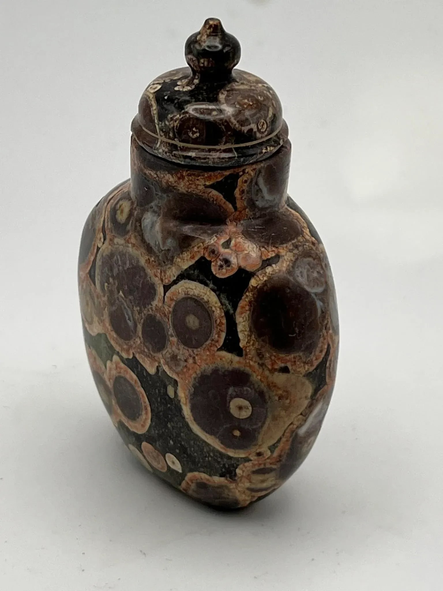 Vintage Jasper Snuff Bottle With Sea Fossils - 6