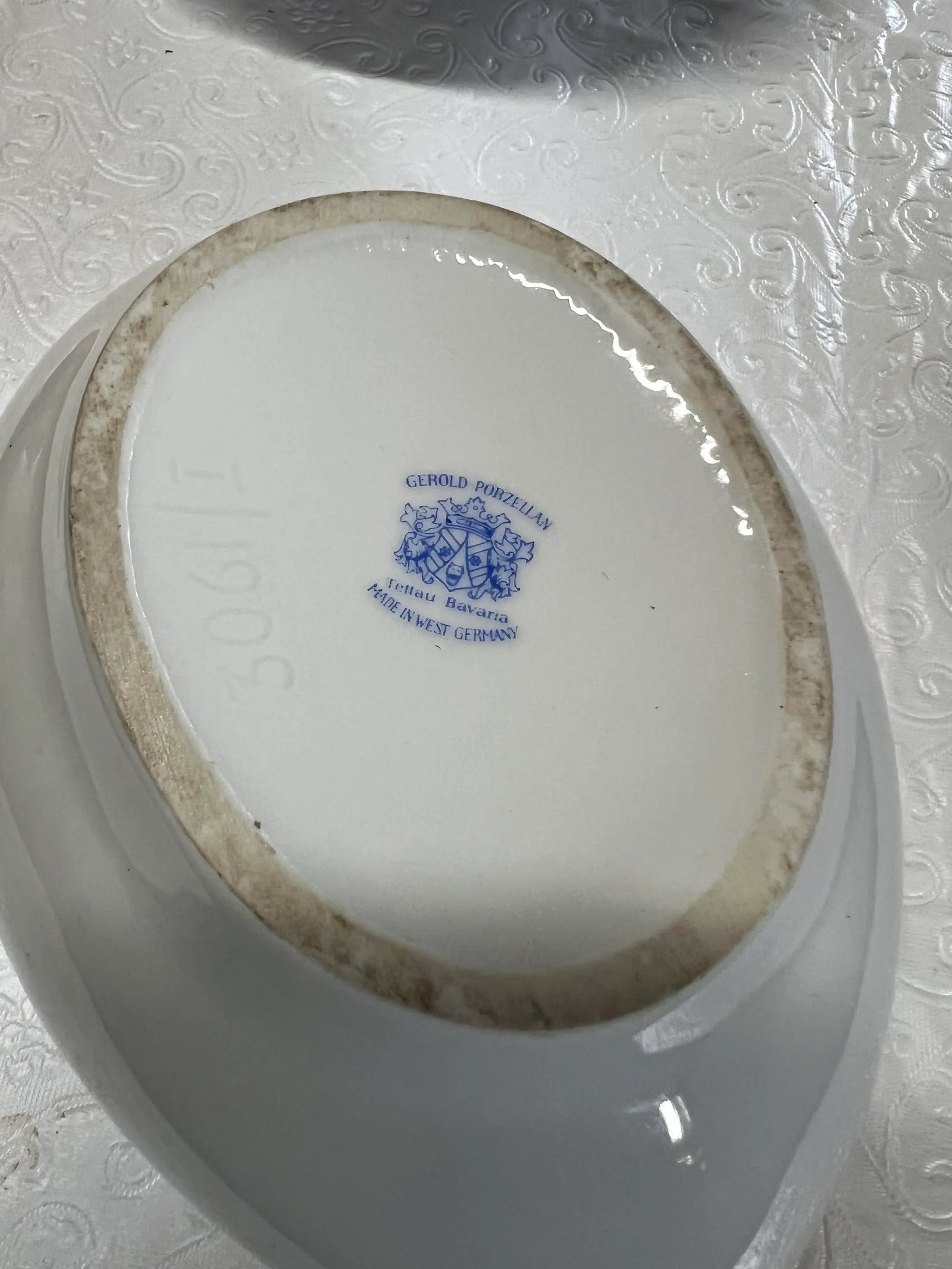 1950s Porcelain Trinket Egg Shaped Box Signed - 9