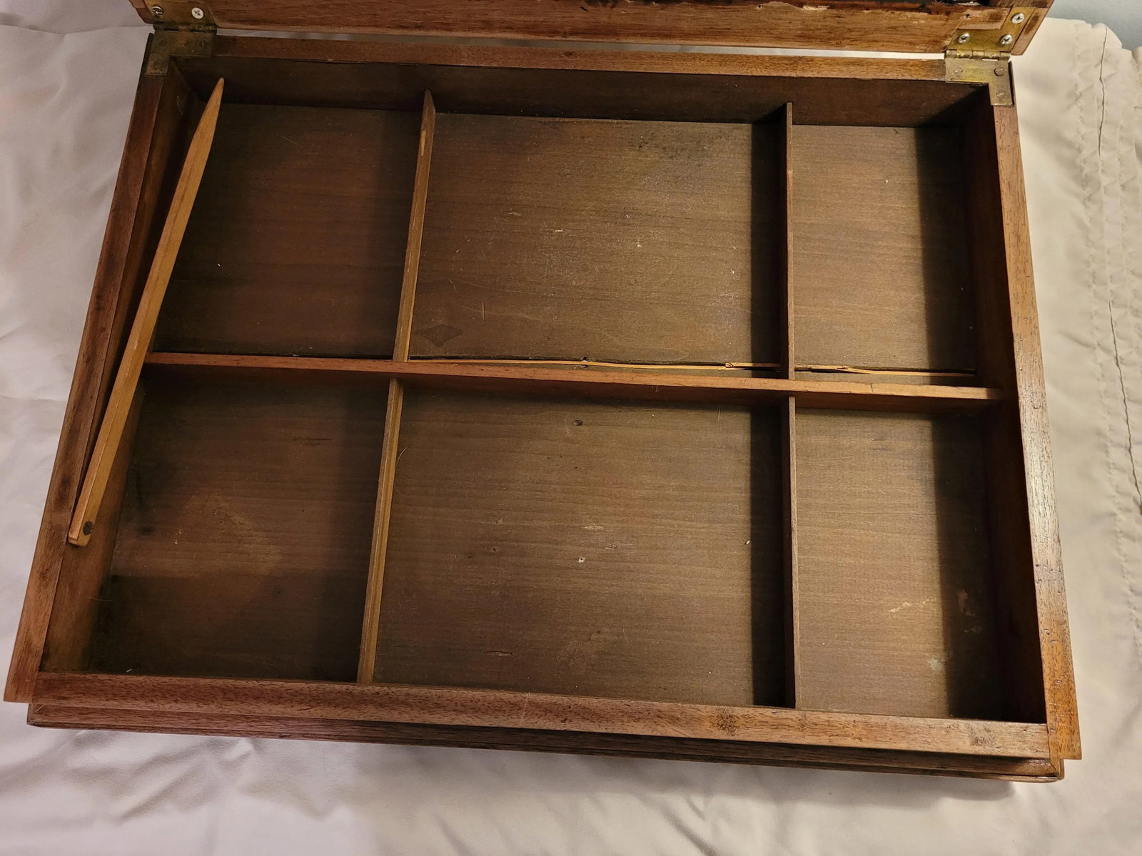 Late 19th Century Chess/Checkers Game Board With Storage - 6