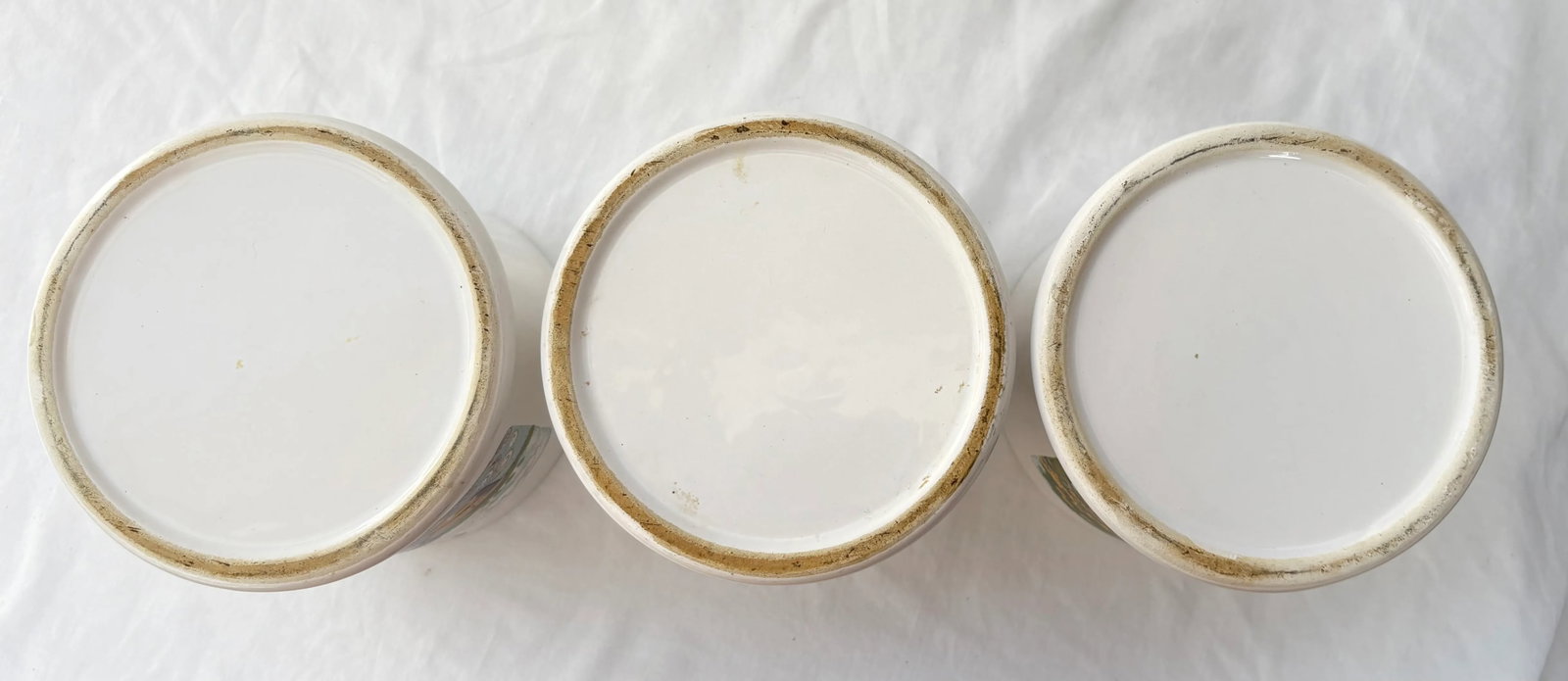 1980s Mexican Folk Art Hand Painted Ceramic Canisters With Lids, Signed by Artist - Set of 3 - 9