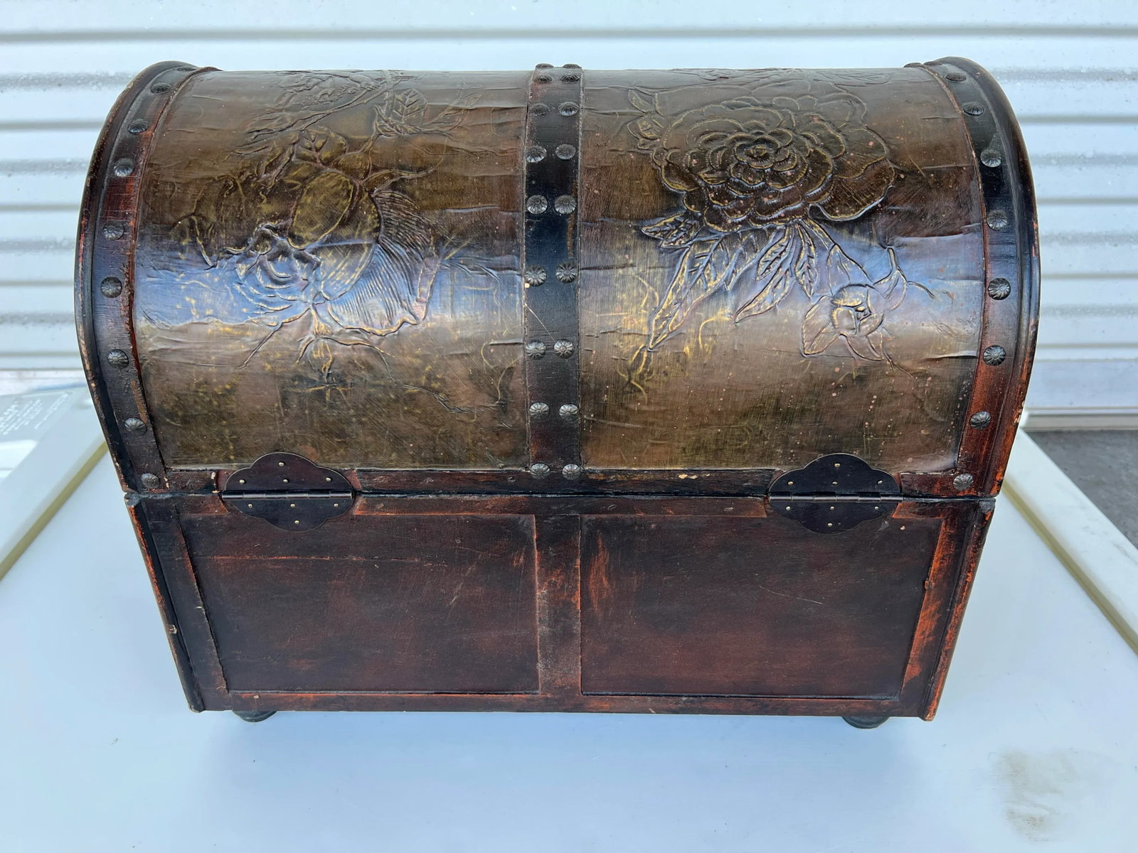 Mid 20th Century Vintage Decorative Wood Dome Box - 7